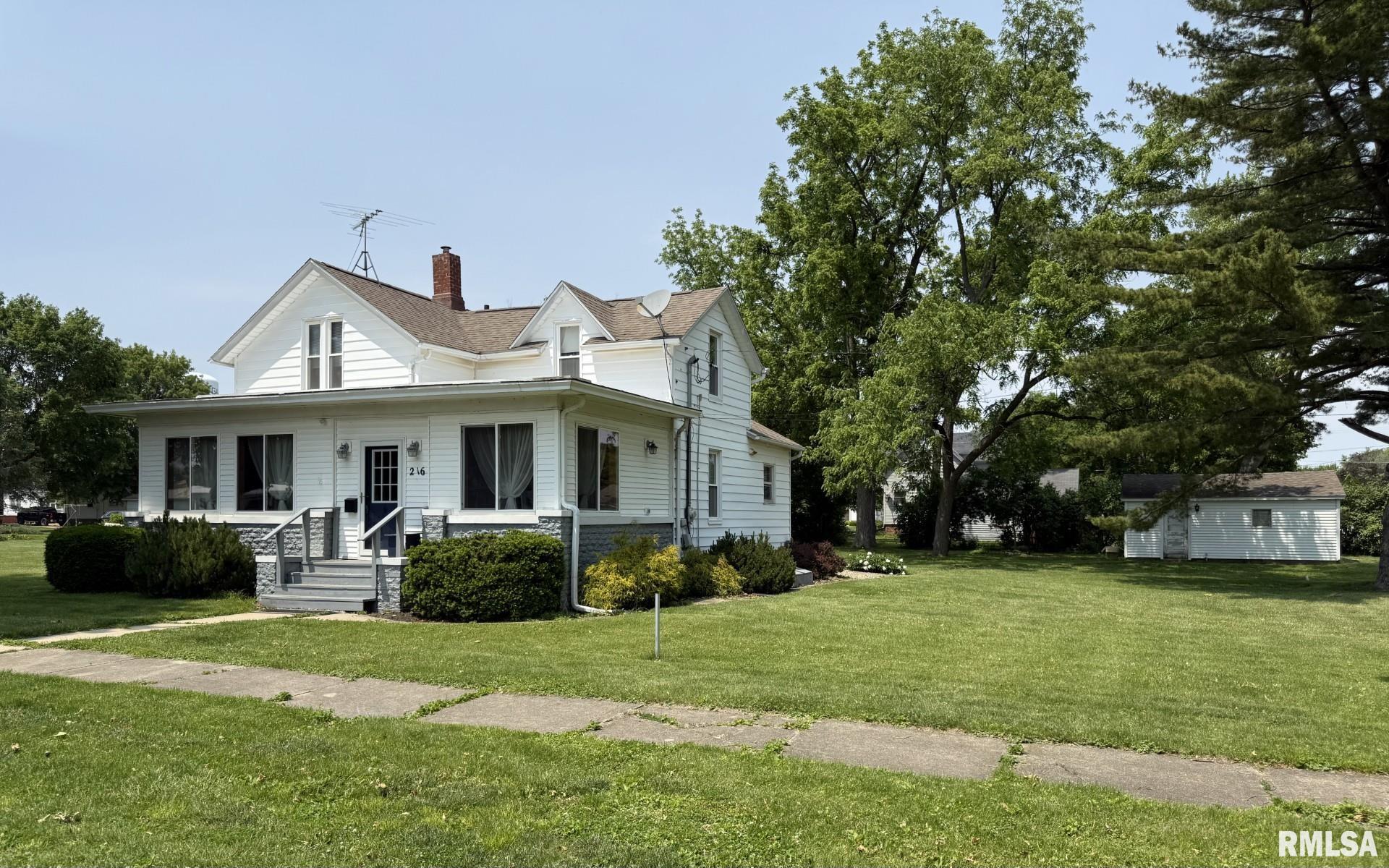 216 E Division Street, Galva, Illinois image 2