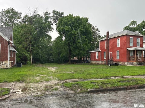 Vacant Land For Sale - 349 W Beecher Avenue<br/> Morgan County, Jacksonville, IL 62650