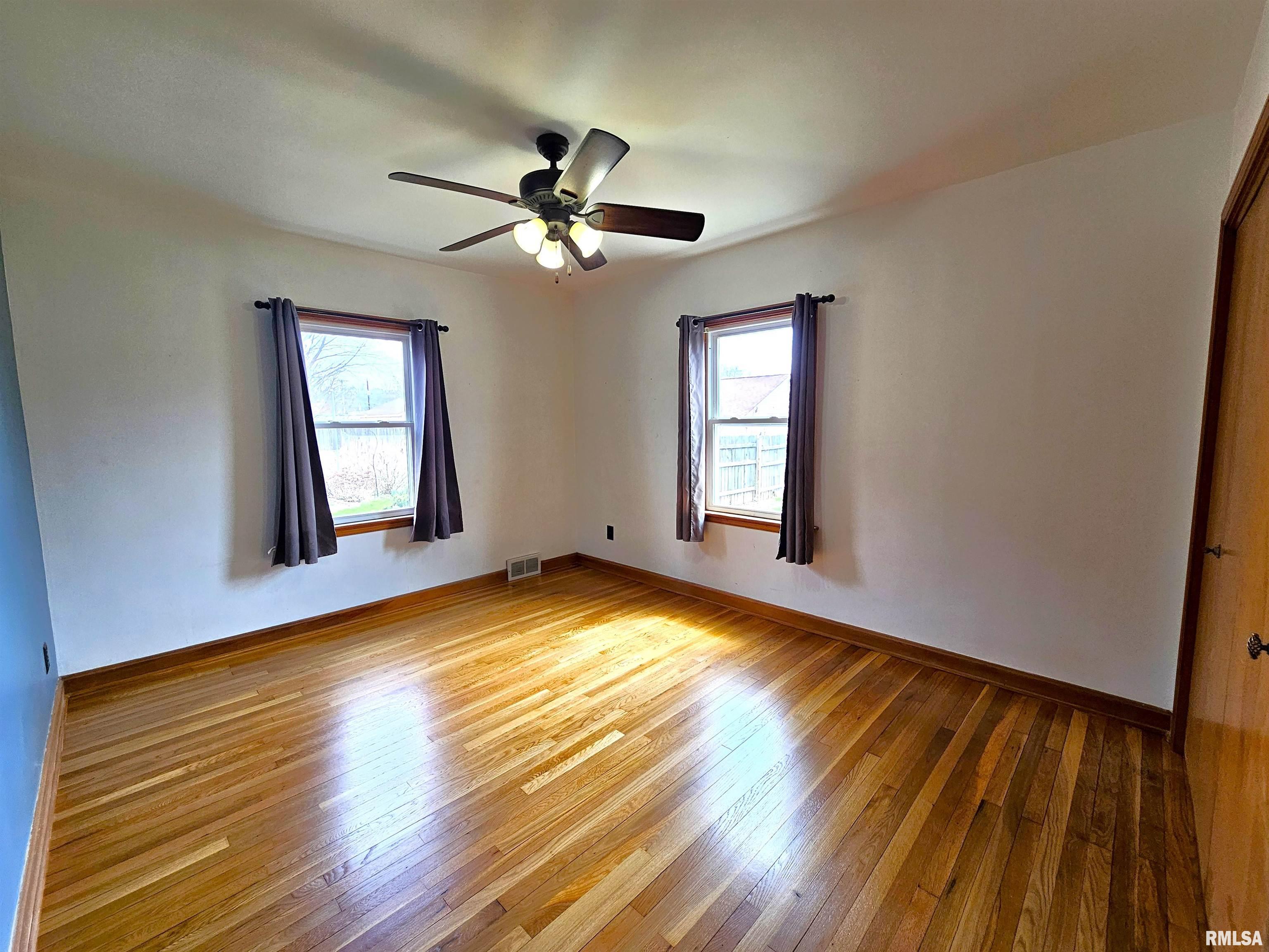 2313 E Lombard Street, Davenport, Iowa image 11