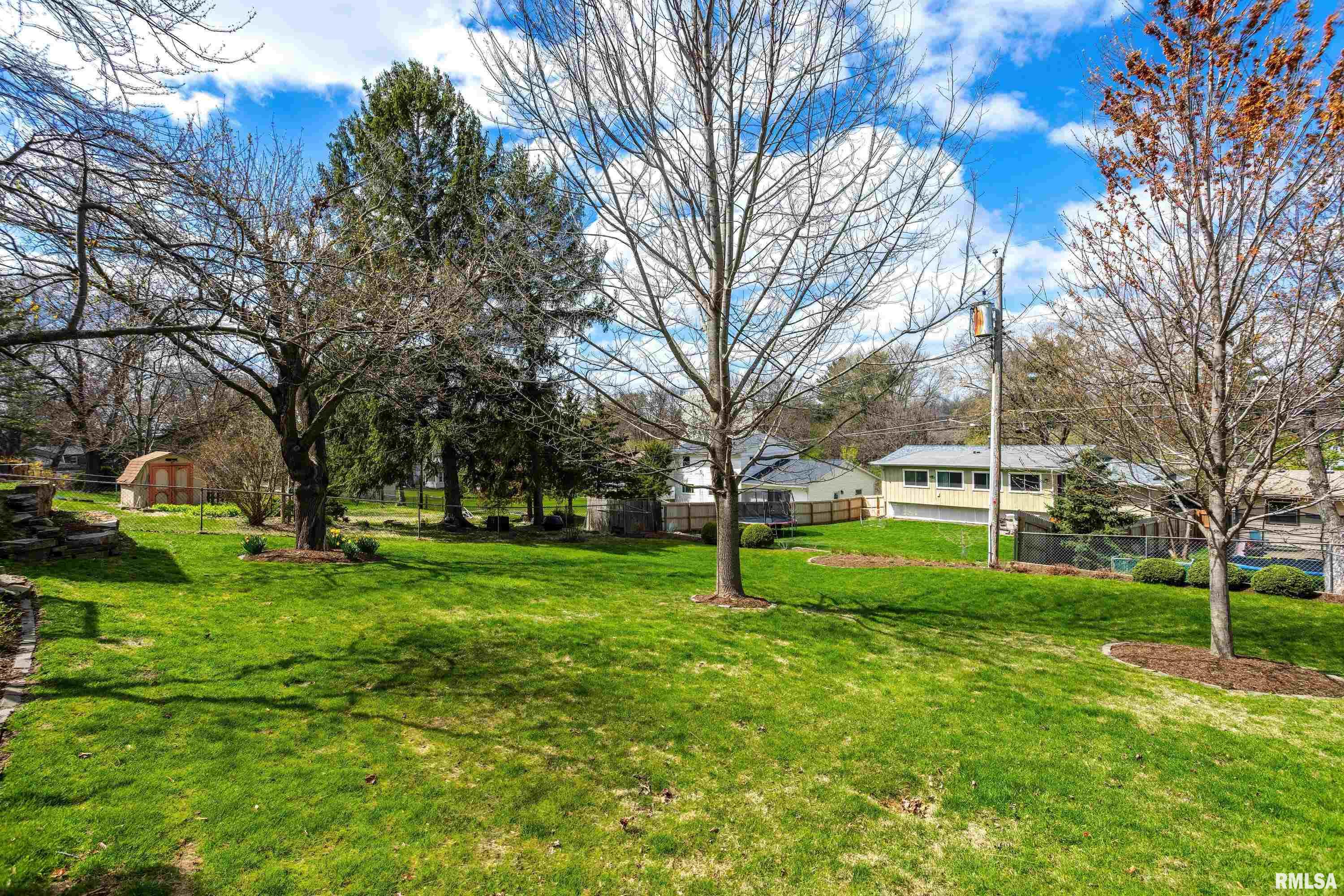 2720 29th Street, Bettendorf, Iowa image 3