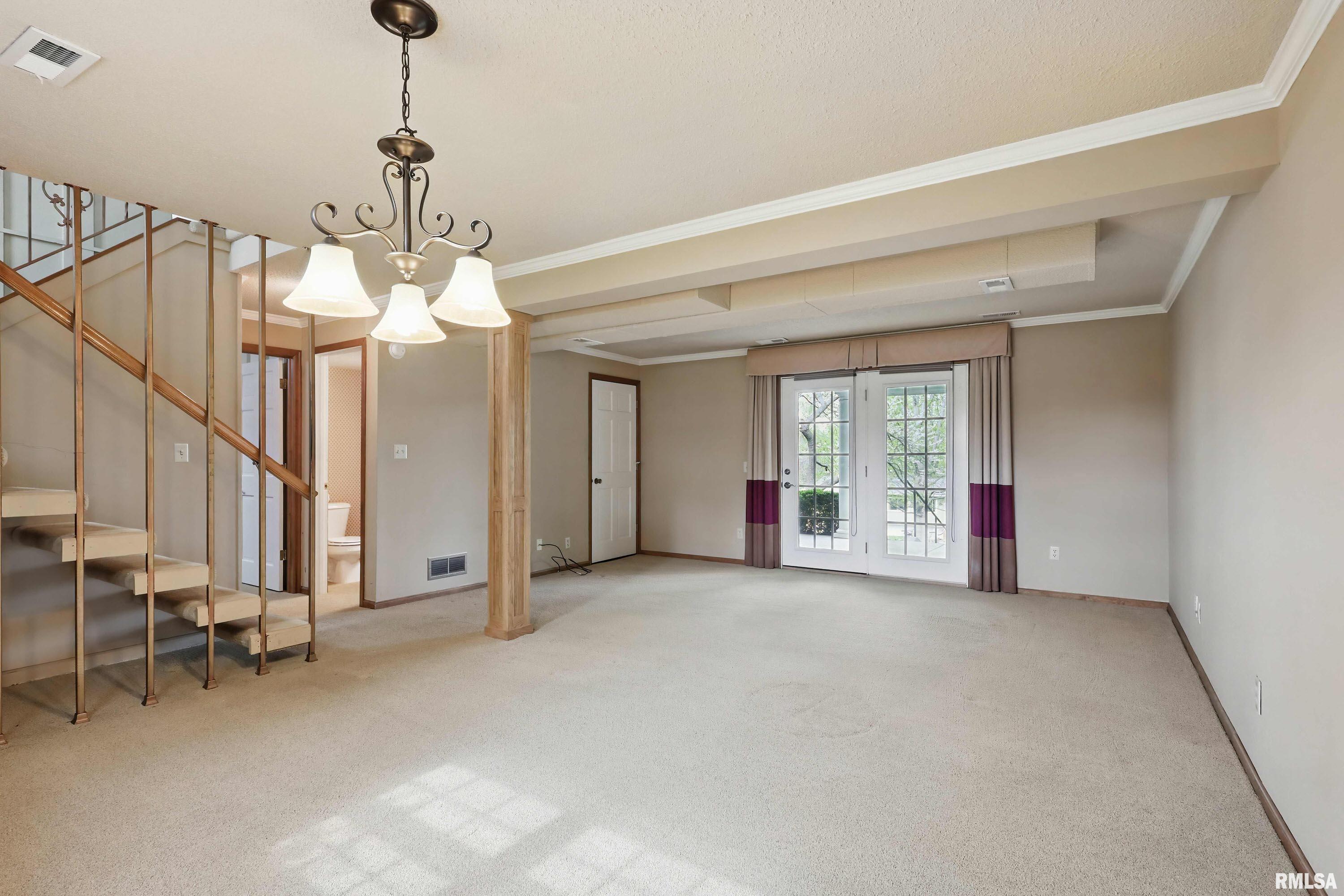 2720 29th Street, Bettendorf, Iowa image 37