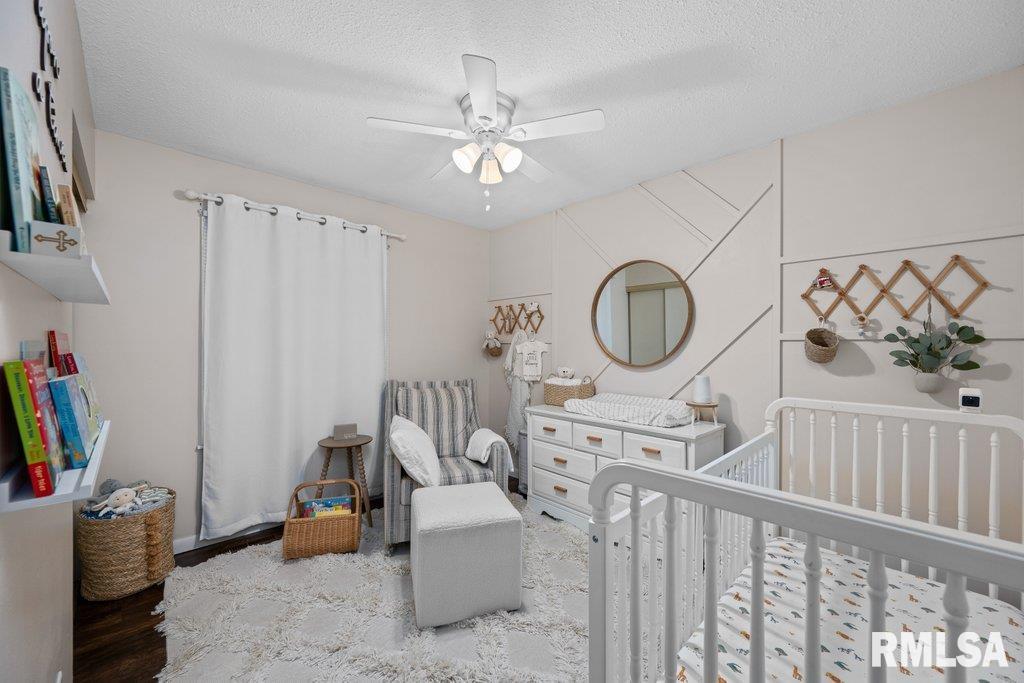 5647 Quercus Lane, Davenport, Iowa image 18