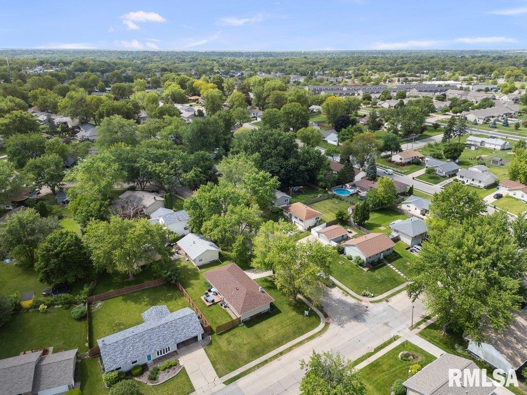 5647 Quercus Lane, Davenport, Iowa image 33