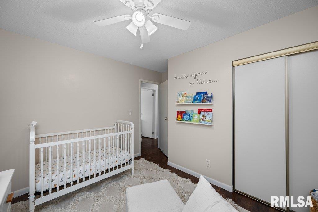 5647 Quercus Lane, Davenport, Iowa image 19