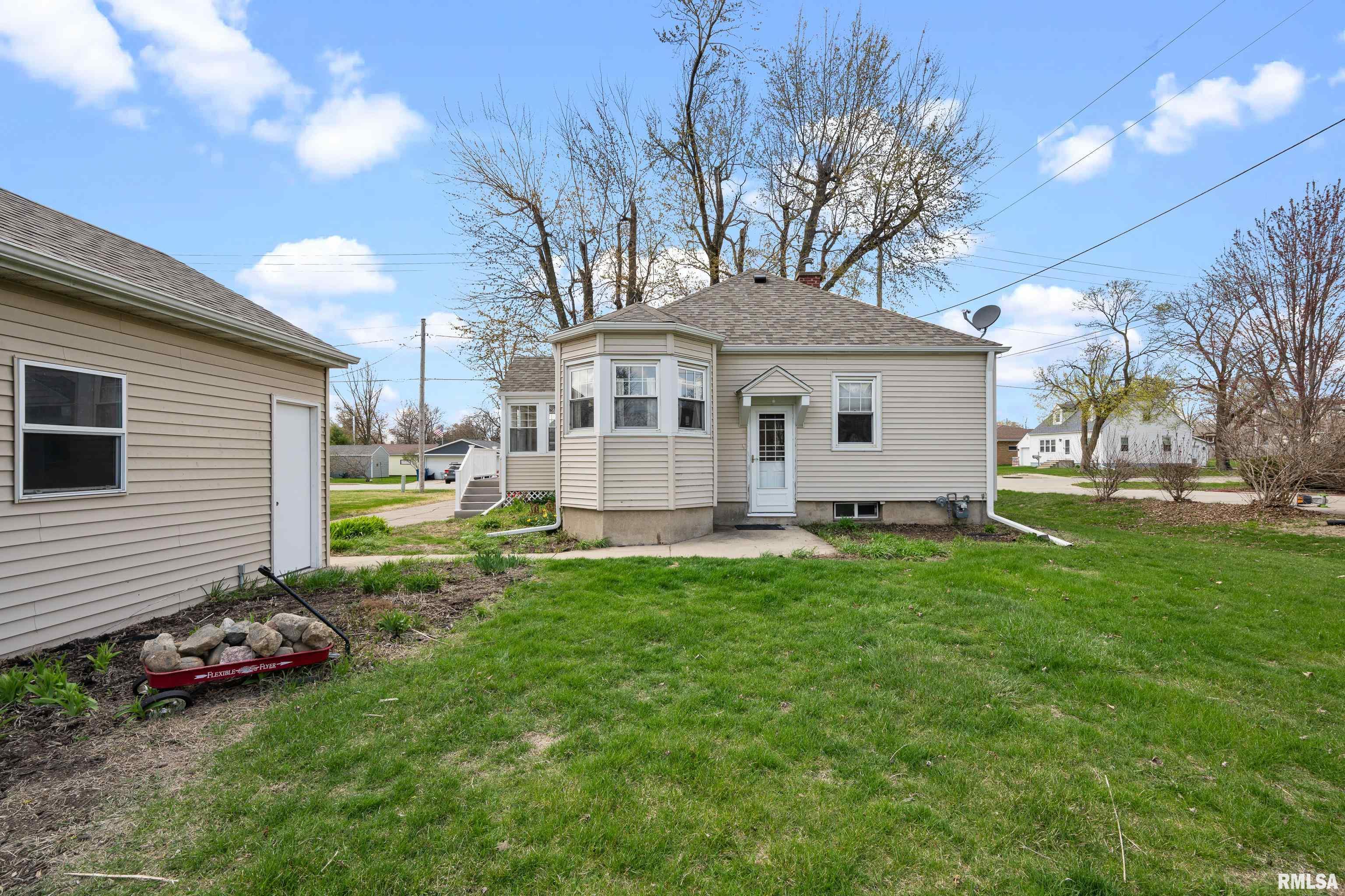 422 3rd Avenue, De Witt, Iowa image 14