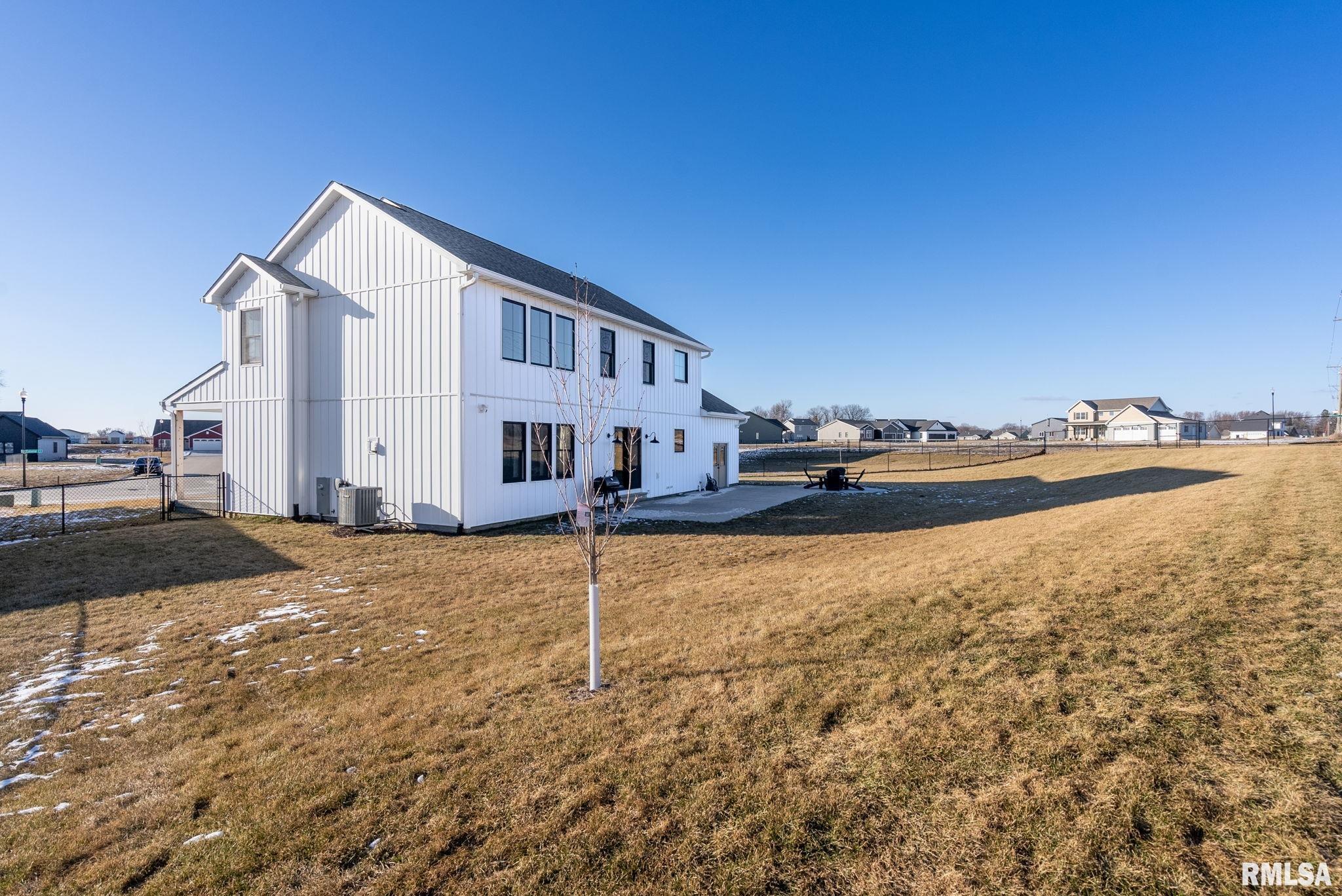 1201 Colonial Court, Eldridge, Iowa image 49