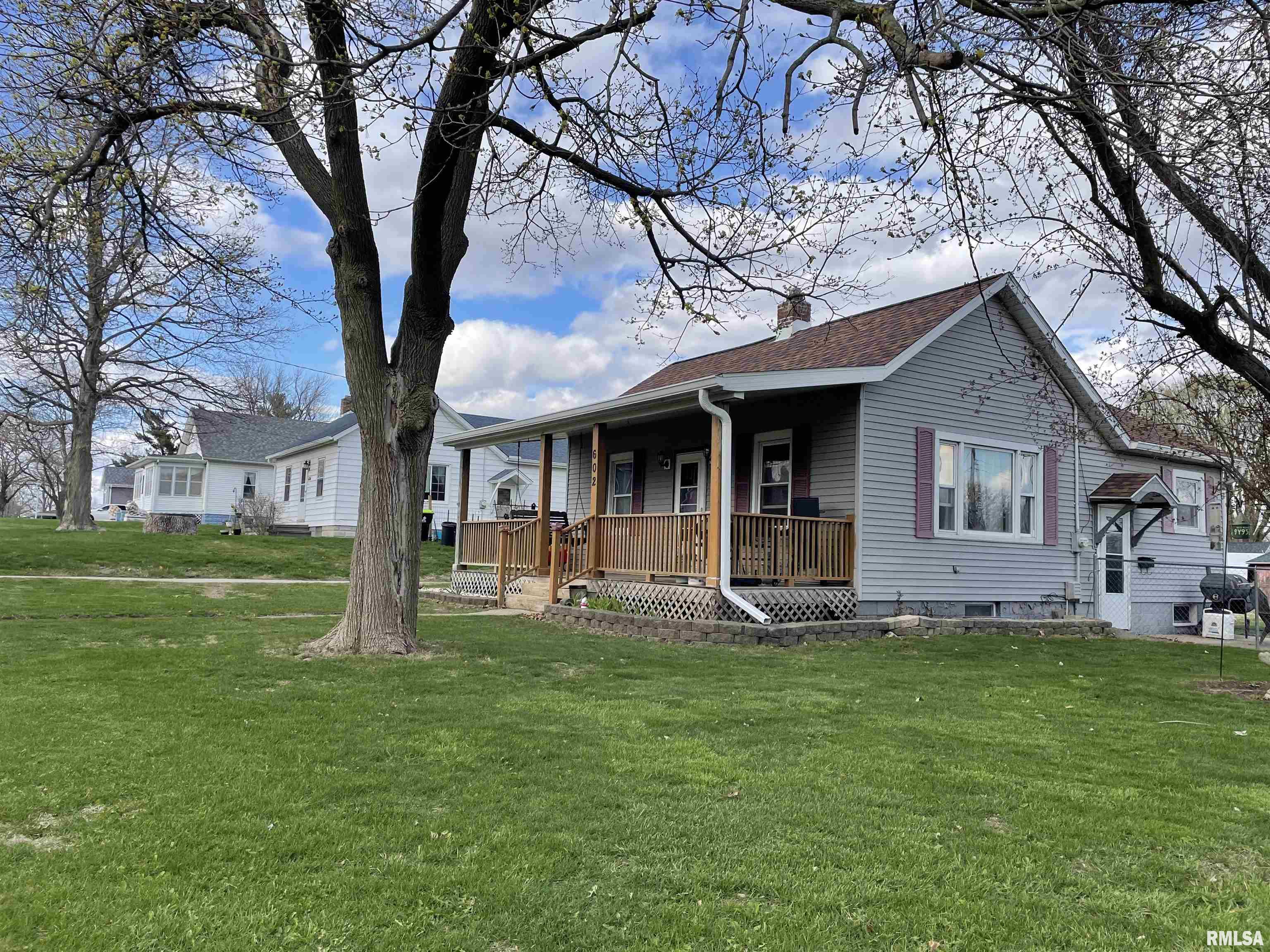 602 N Jefferson Street, Roanoke, Illinois image 33