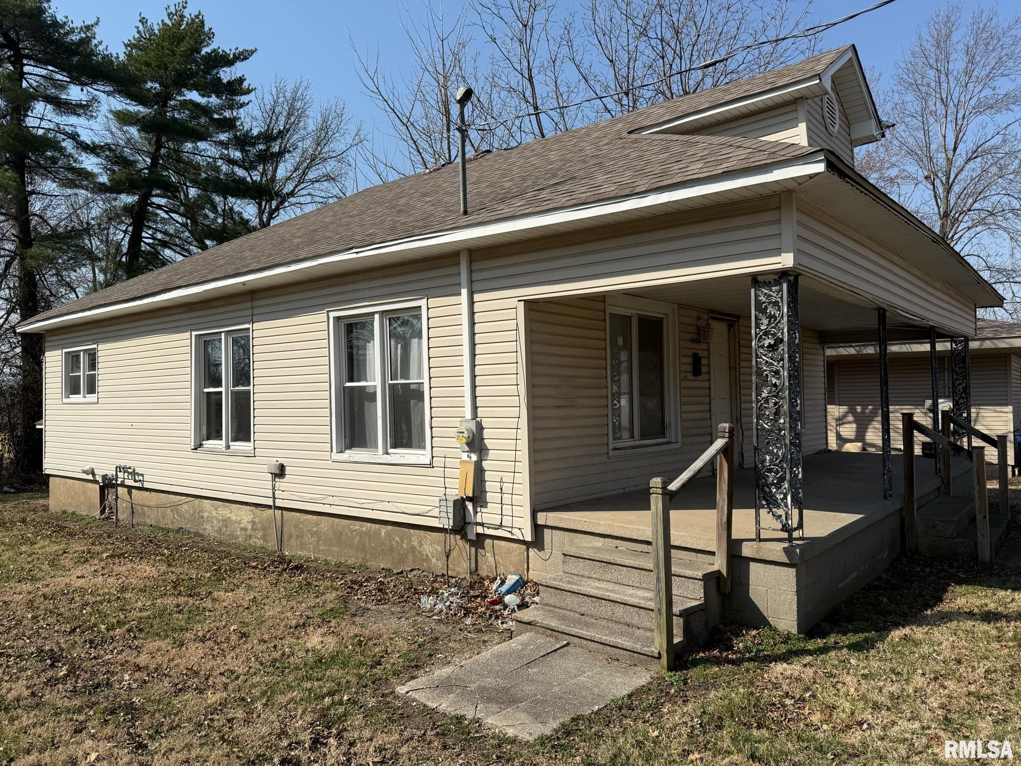 1804 E Oak Street, West Frankfort, Illinois image 2