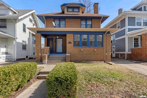 Homes For Sale - 1210 N Elmwood Avenue<br/> Peoria County, Peoria, IL 61606