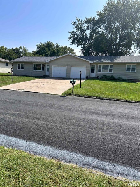 Multifamily For Rent - 309 Georgia Parkway #A<br/> Washington, IL 61571