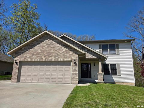 Photo of 7289 N WHIPPOORWILL Lane, Peoria, IL 61614 (MLS # PA1265860)