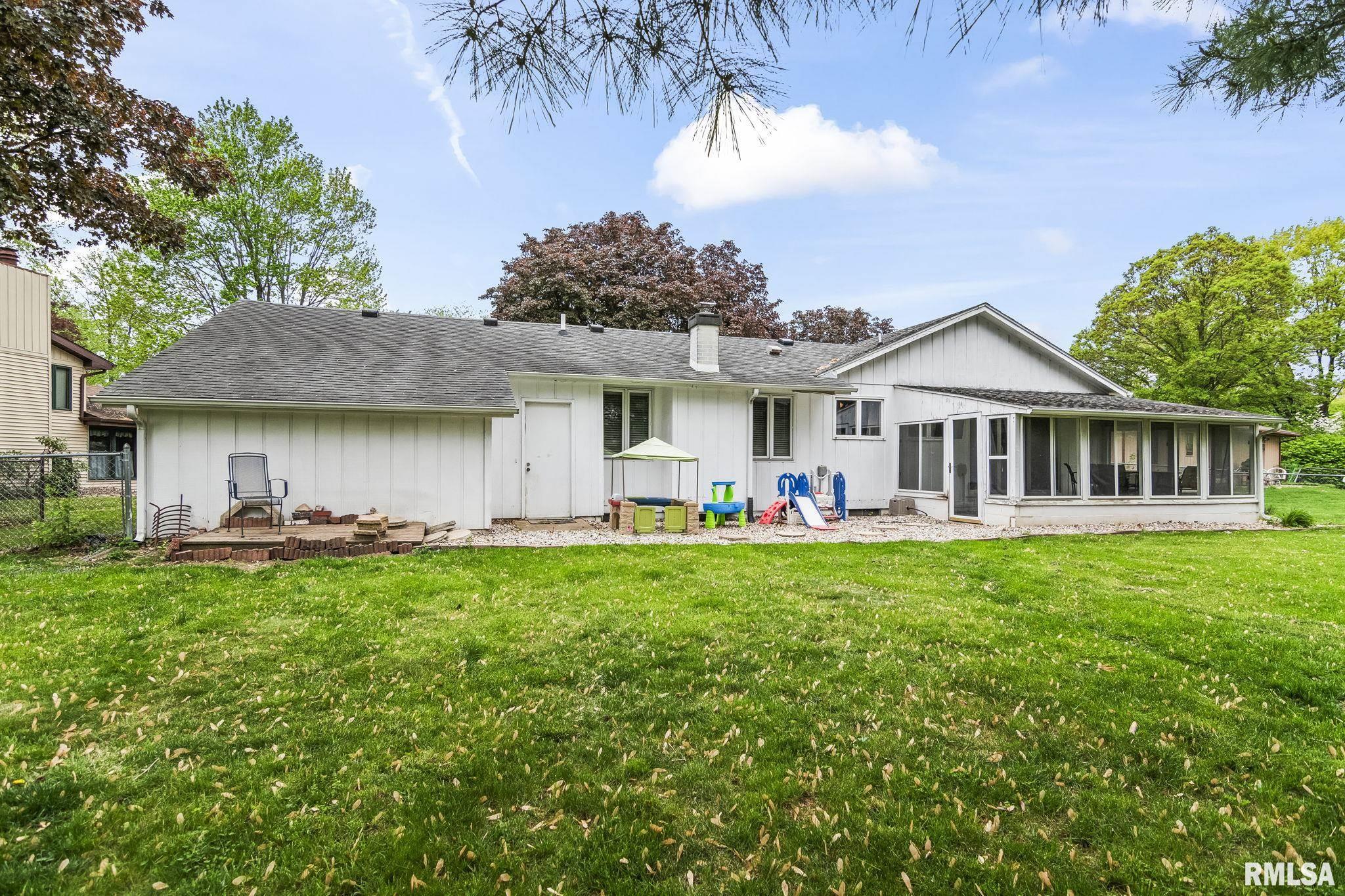 2612 Baronne Drive, Springfield, Illinois image 34