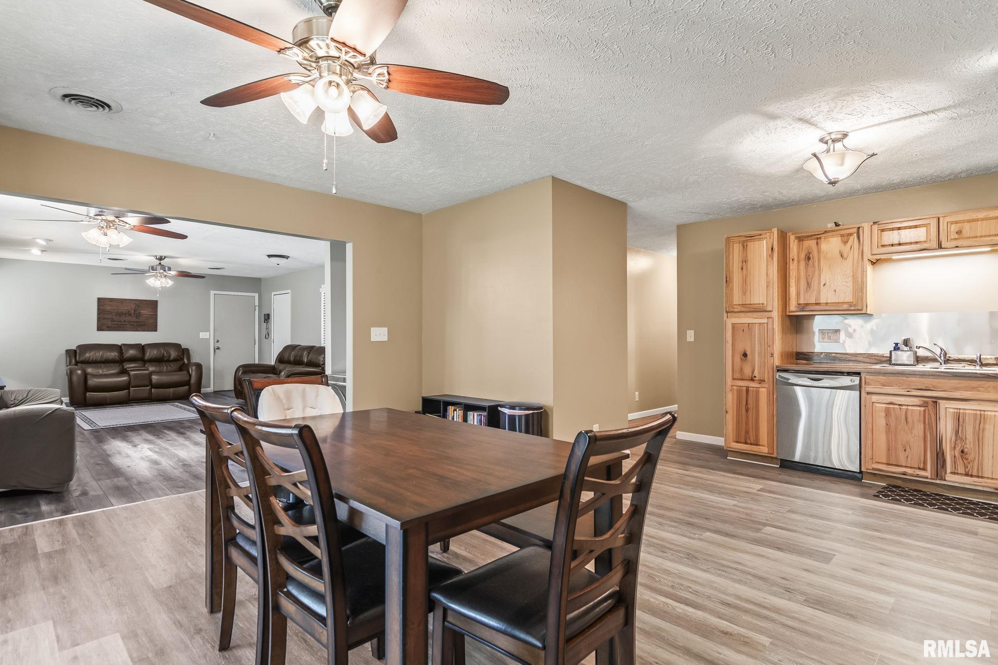 2612 Baronne Drive, Springfield, Illinois image 13