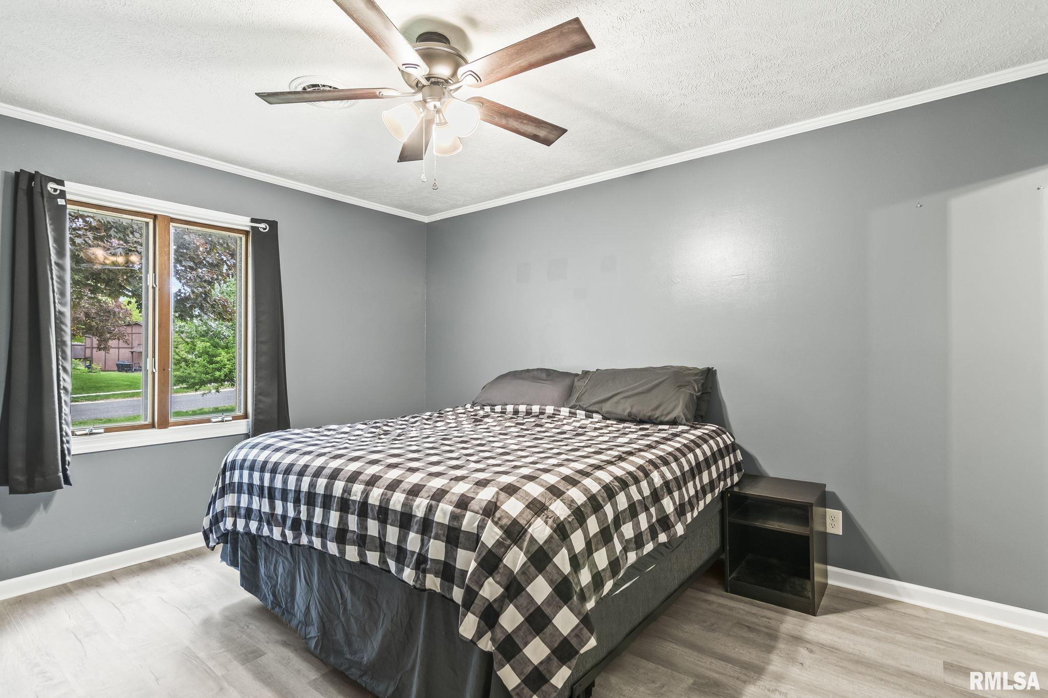 2612 Baronne Drive, Springfield, Illinois image 16