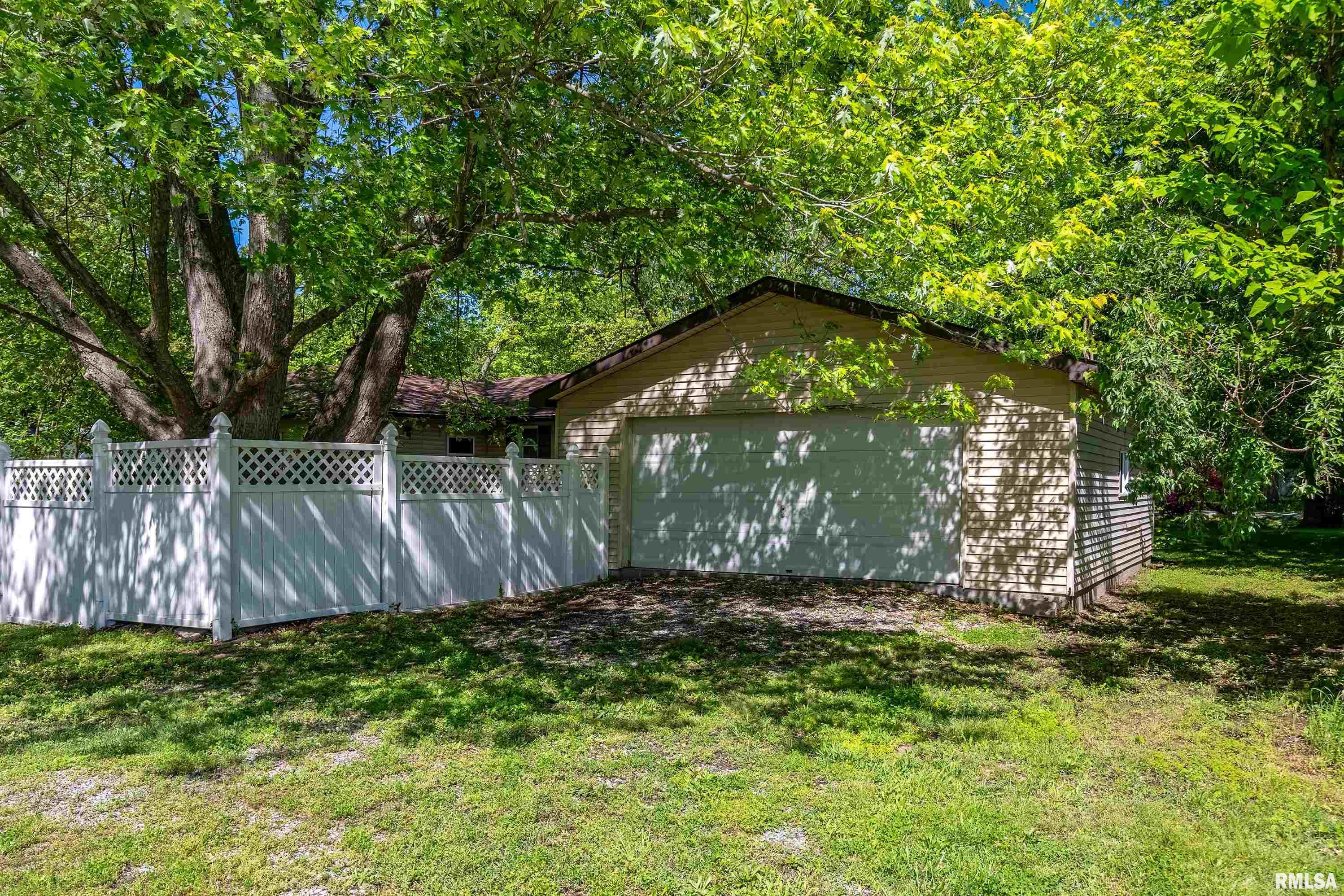 1401 Thomas Street, Carterville, Illinois image 19