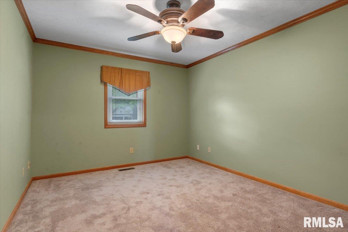 7908 Hunt Road, Springfield, Illinois image 23