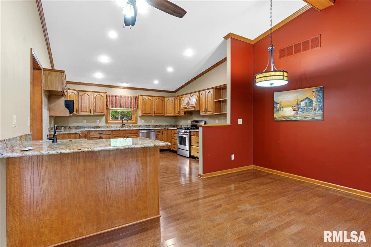 7908 Hunt Road, Springfield, Illinois image 11