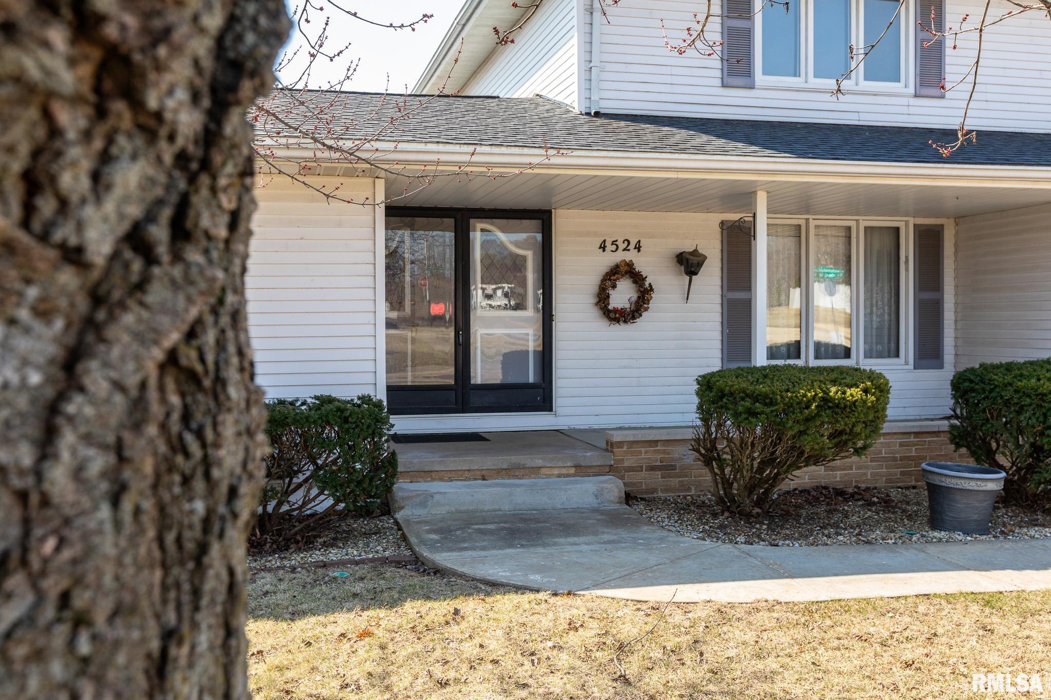4524 W Hetherwood Drive, Peoria, Illinois image 2