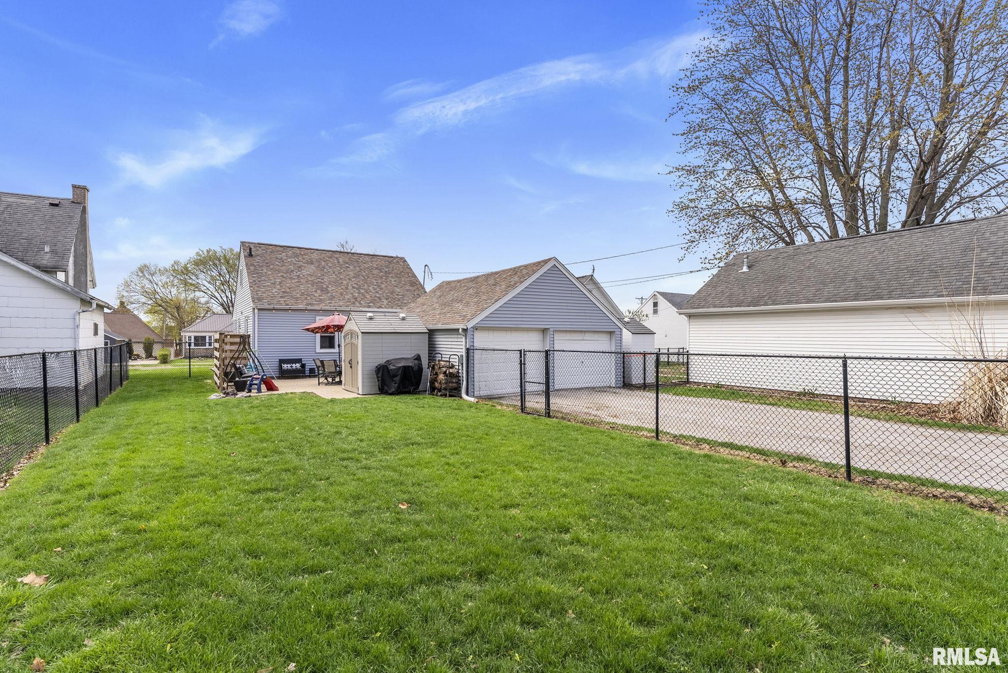 610 12th Street, De Witt, Iowa image 20