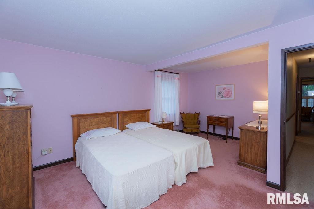 305 E Pearson Street, Eureka, Illinois image 49
