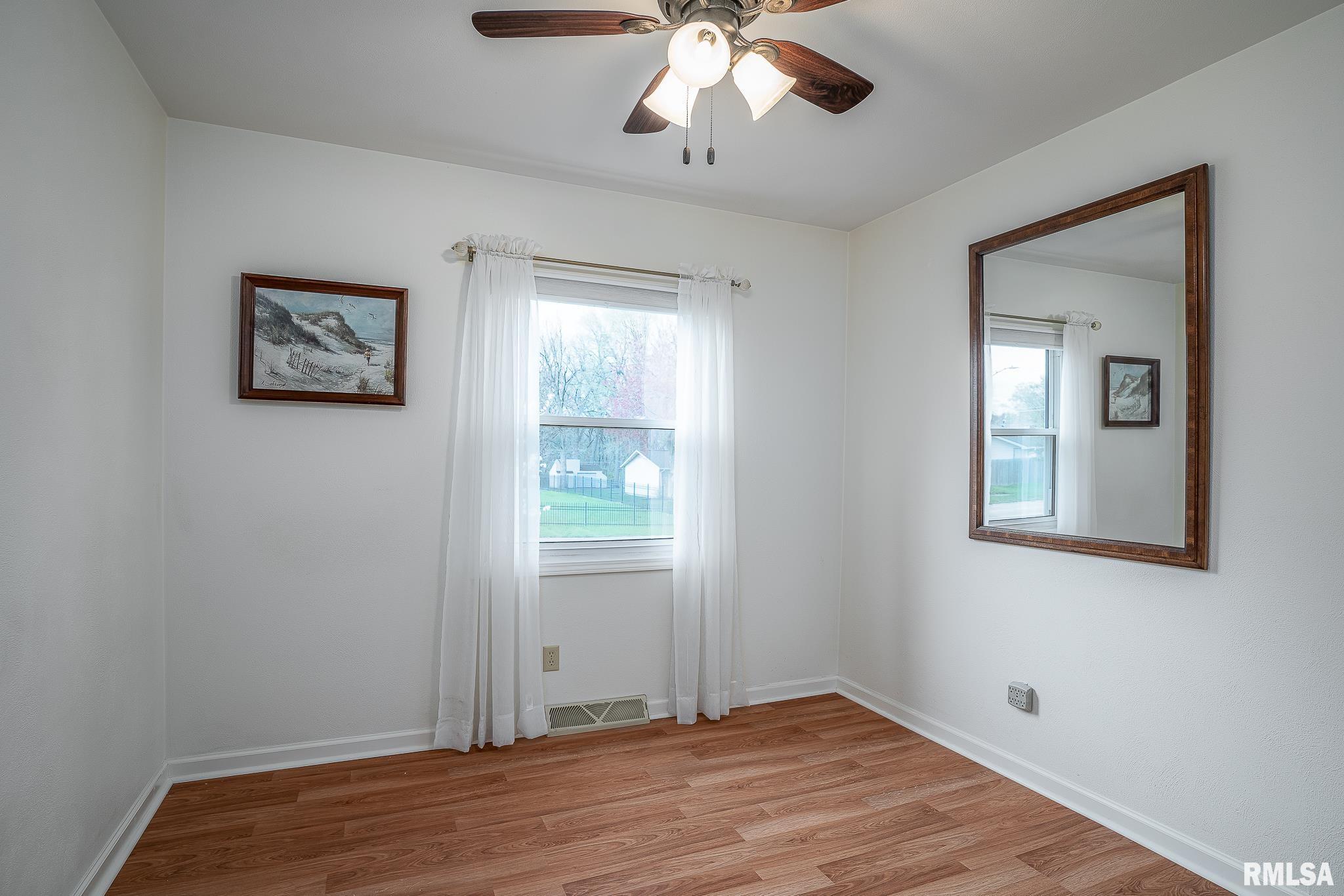 1414 18th Avenue, Silvis, Illinois image 12