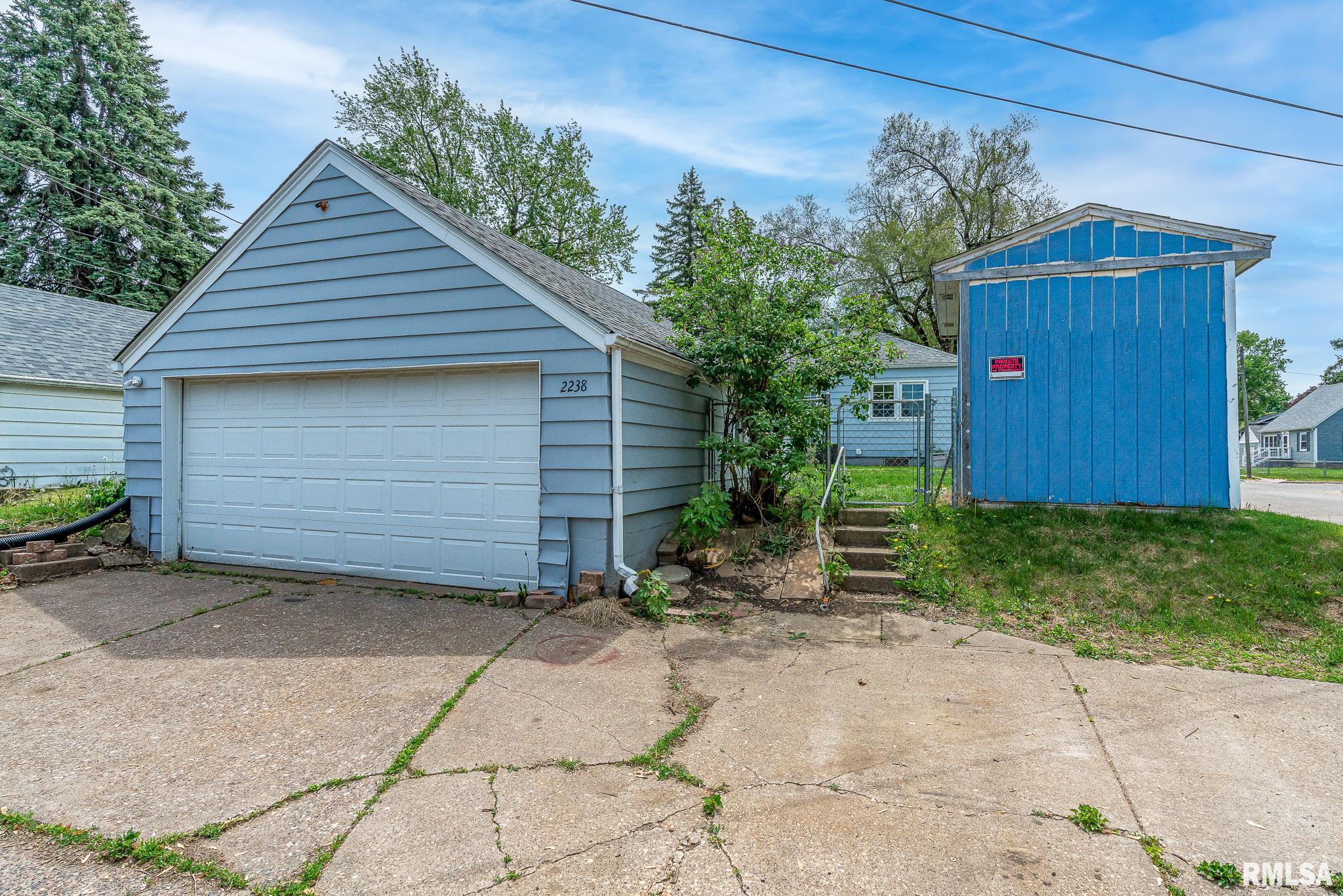 2238 W Lombard Street, Davenport, Iowa image 4