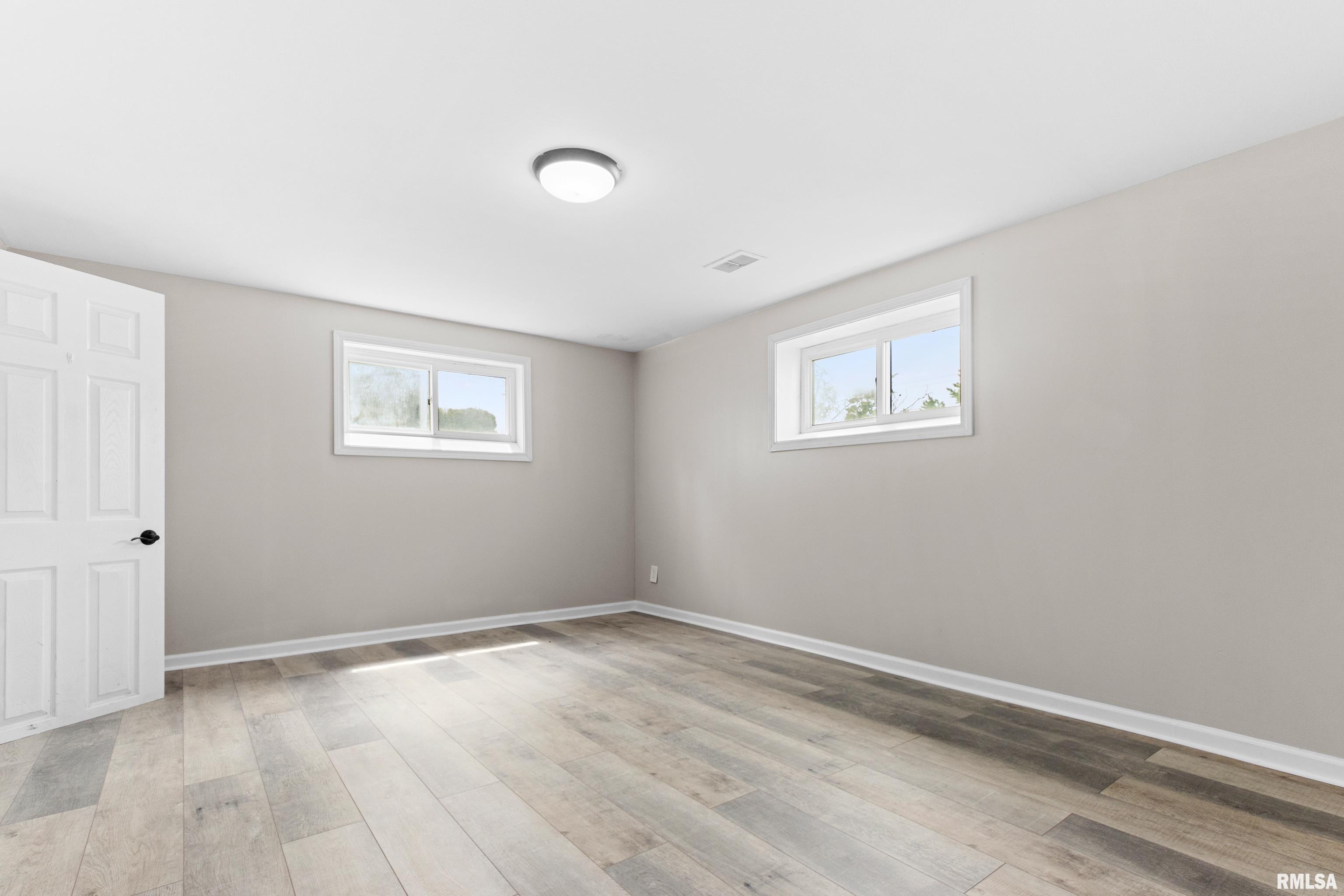 2819 W Fountaindale Drive, Peoria, Illinois image 34