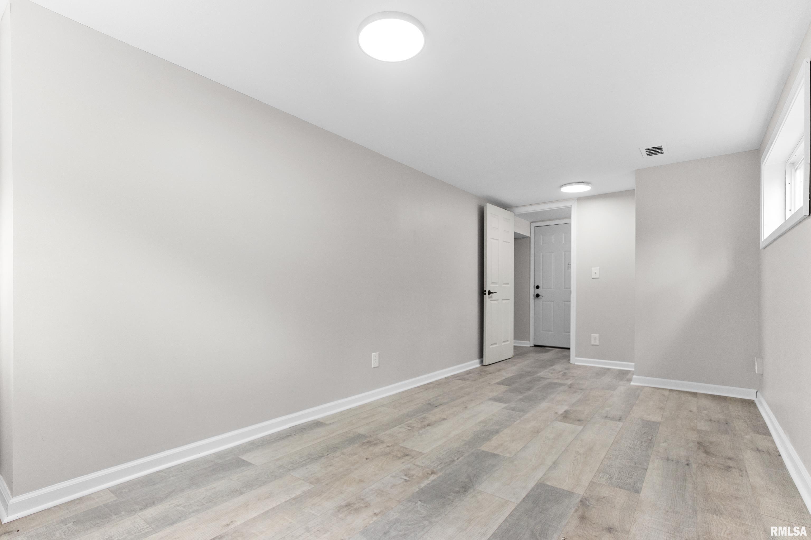 2819 W Fountaindale Drive, Peoria, Illinois image 32