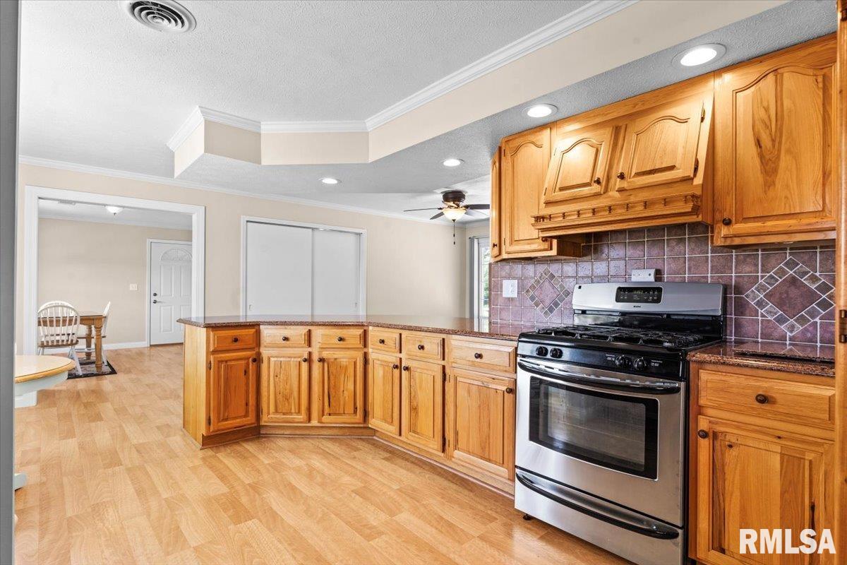 4157 N Walnut Street Road, Springfield, Illinois image 15