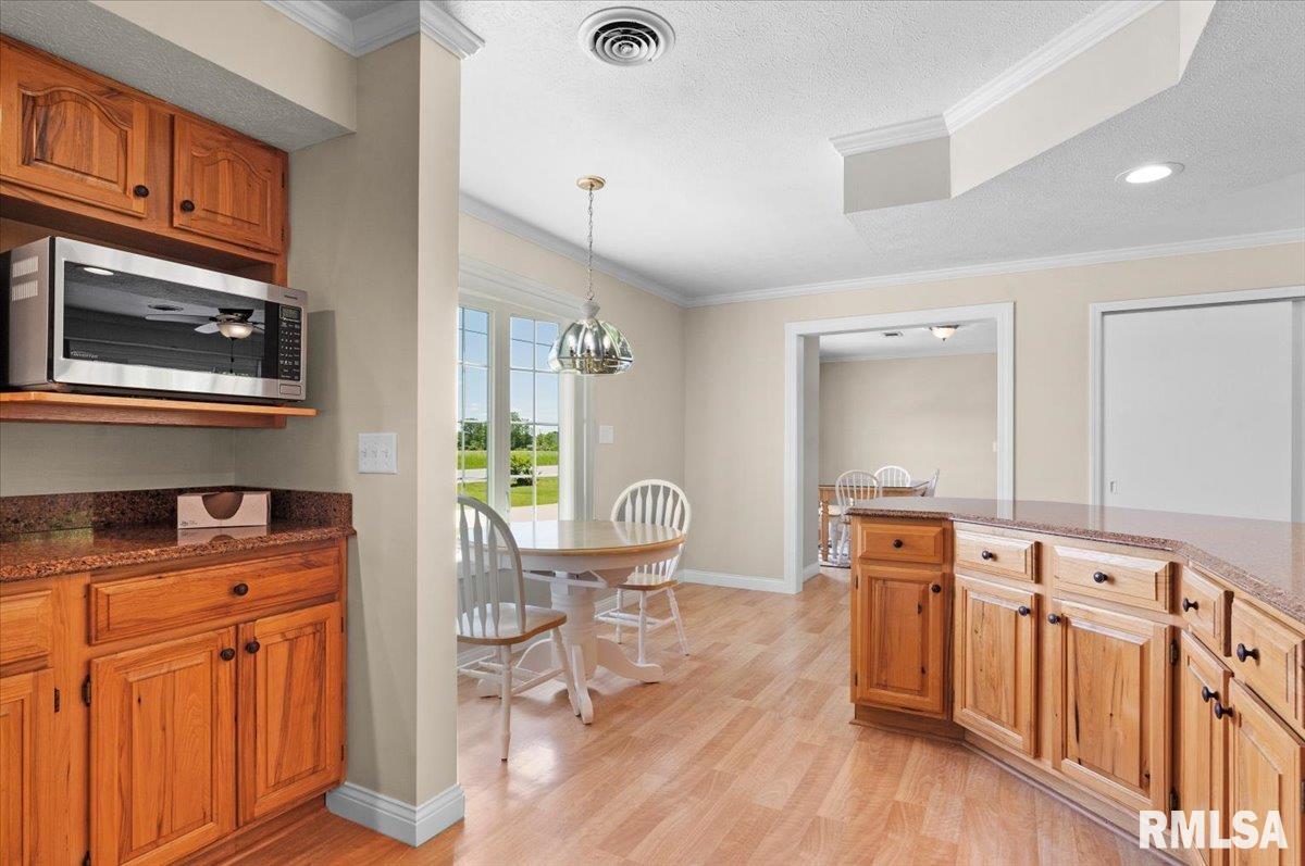 4157 N Walnut Street Road, Springfield, Illinois image 16