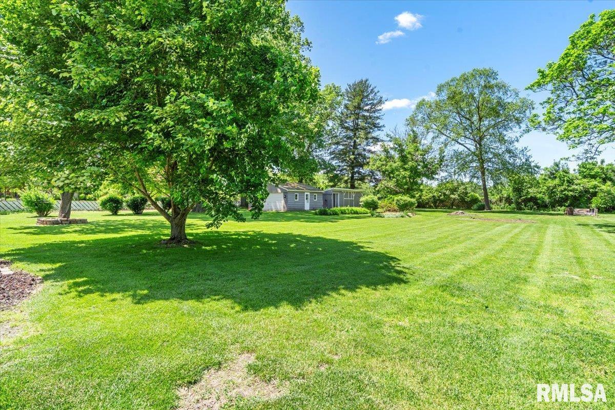 4157 N Walnut Street Road, Springfield, Illinois image 32
