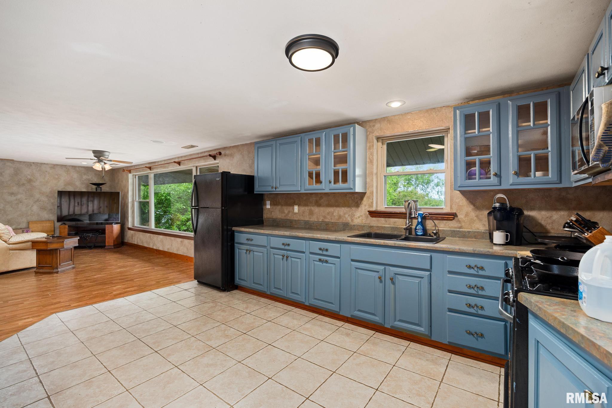6380 Macs Road, Manito, Illinois image 7