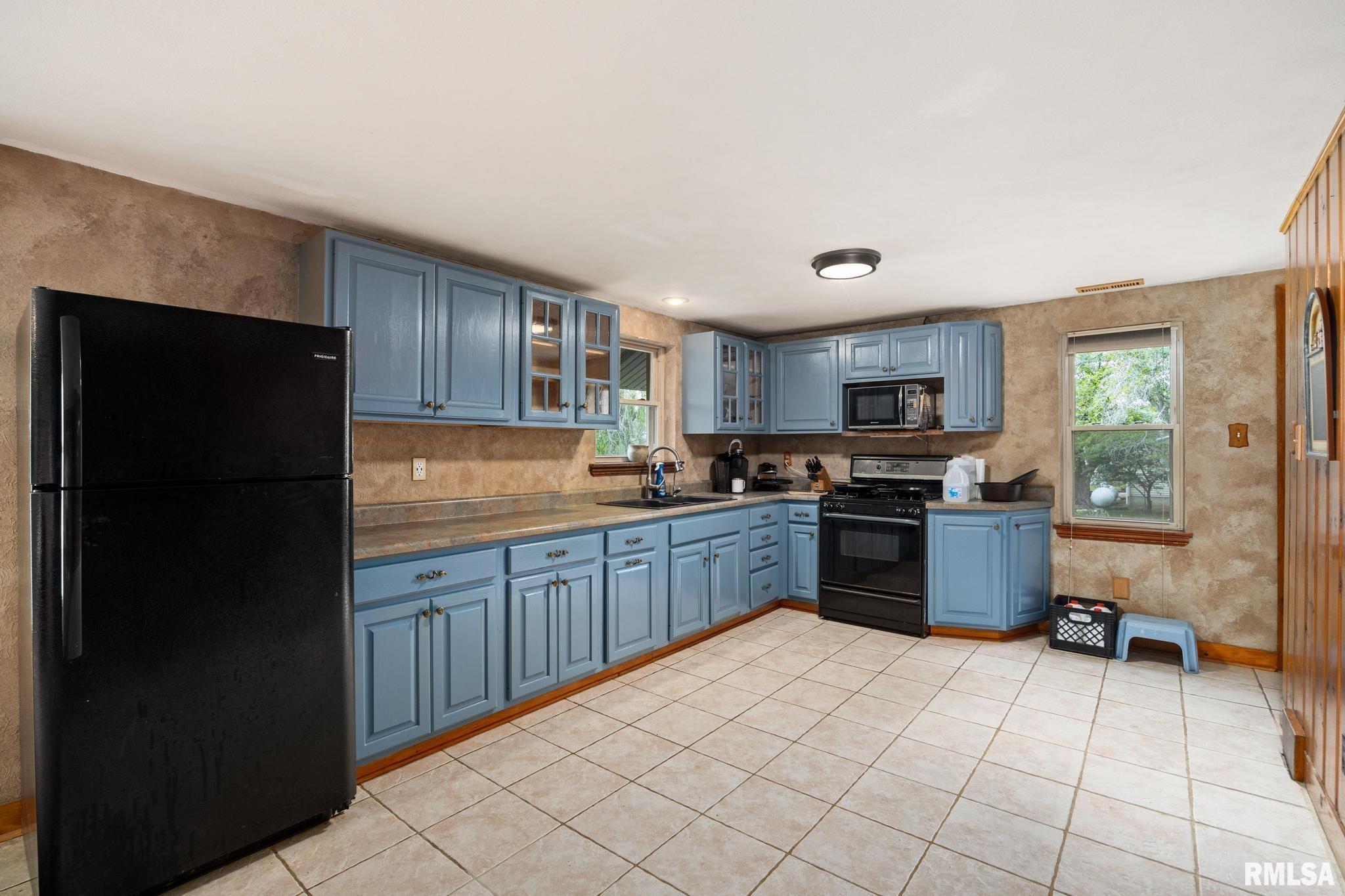 6380 Macs Road, Manito, Illinois image 6