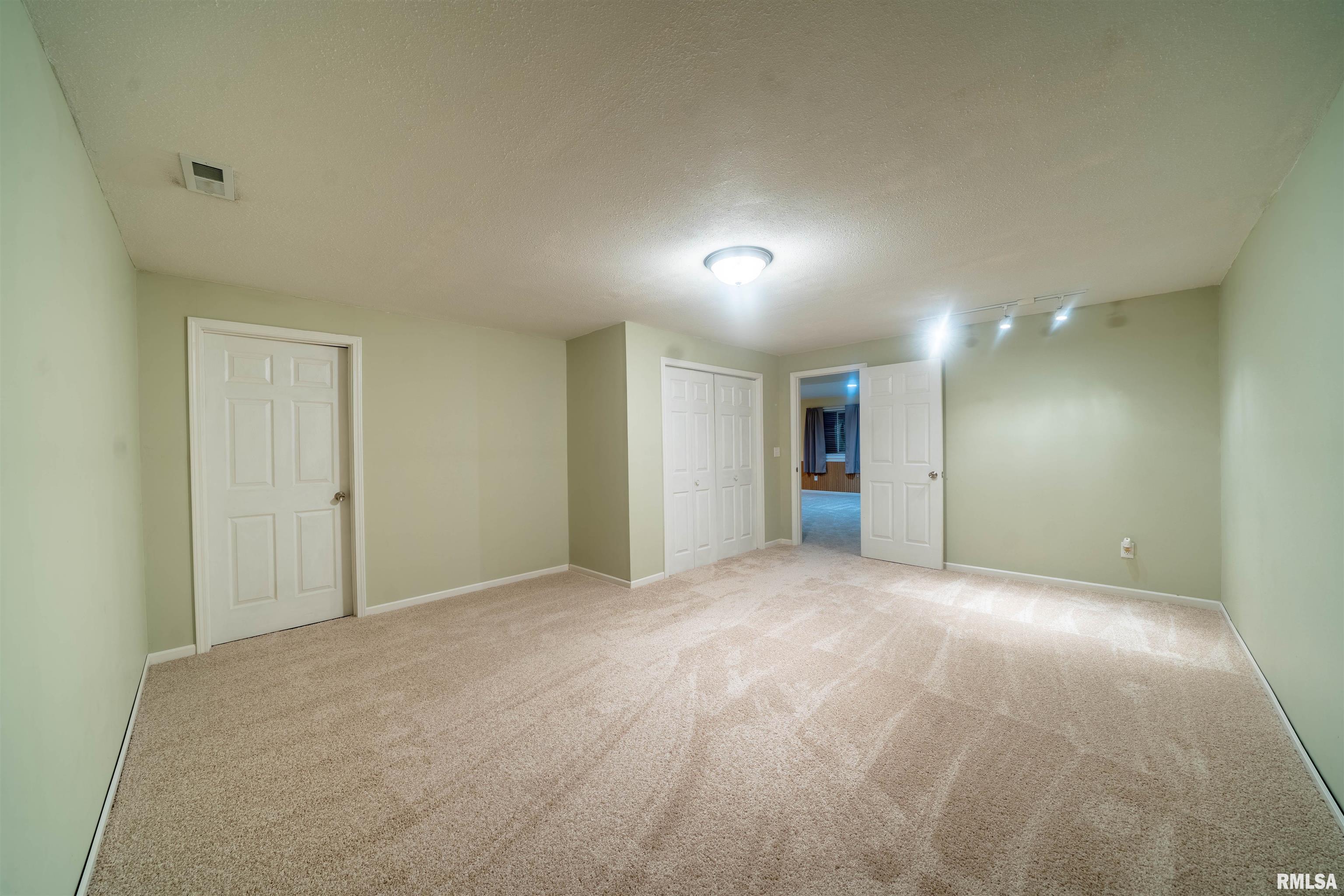 1400 Calvin Drive, Washington, Illinois image 29