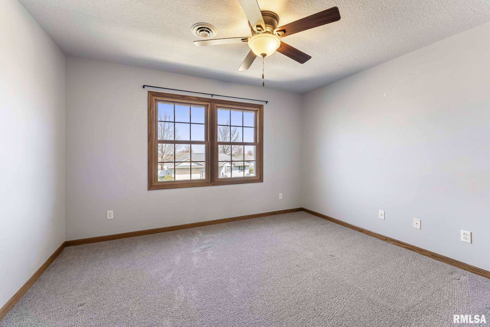 726 Stone Church Lane, Geneseo, Illinois image 32