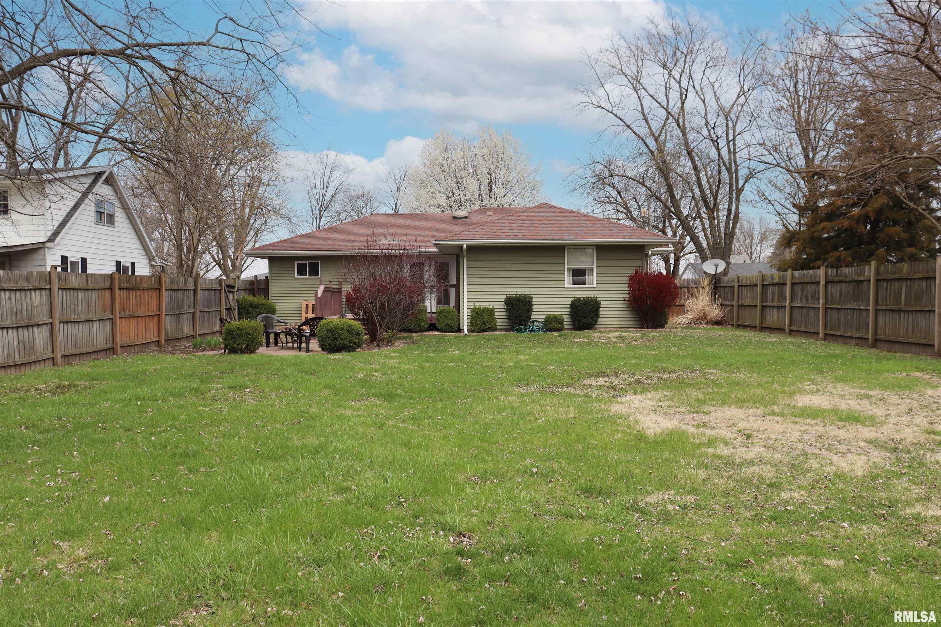 558 E Prospect Street, Farmington, Illinois image 3