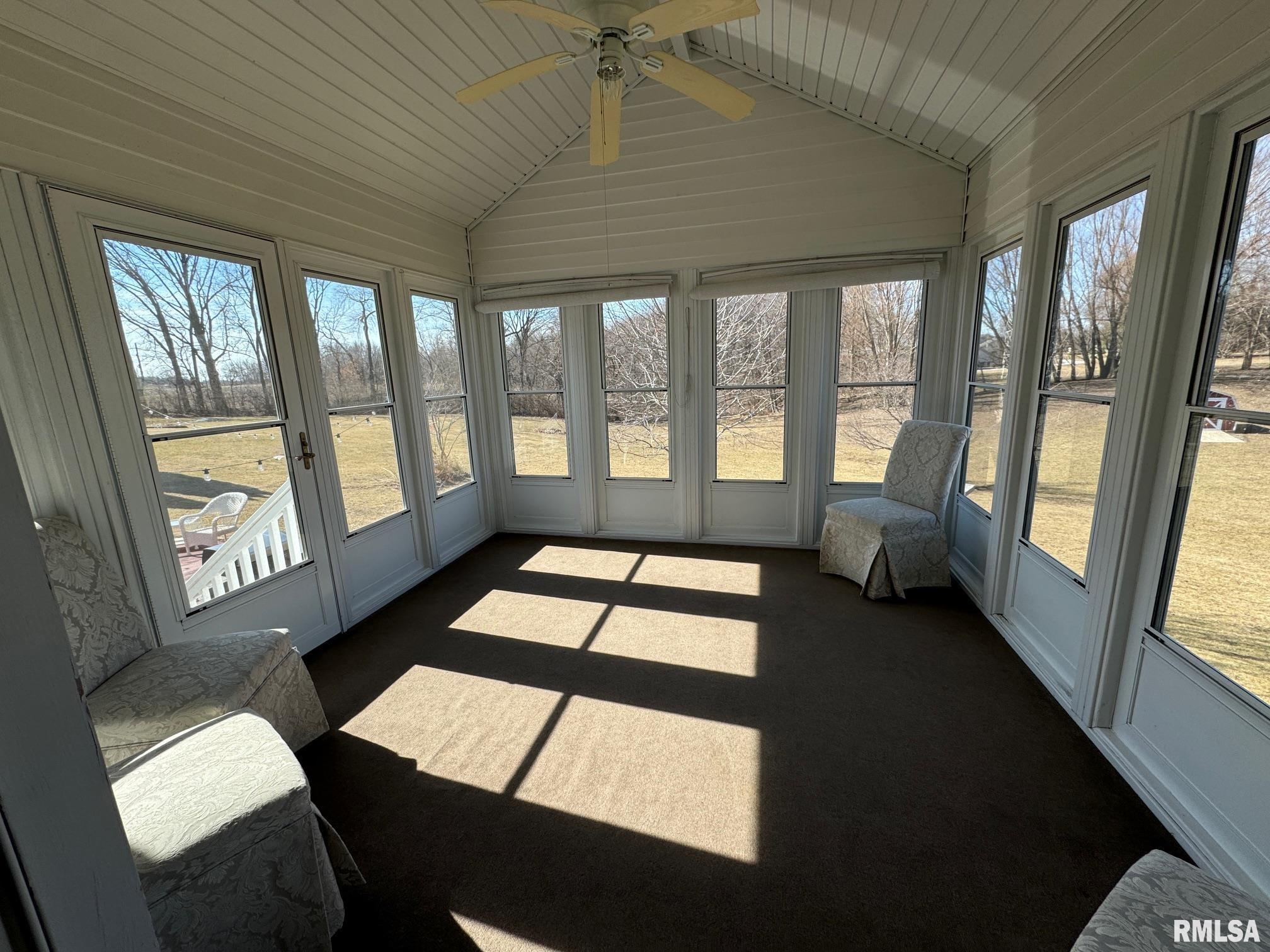 5526 230th Street North, Port Byron, Illinois image 9