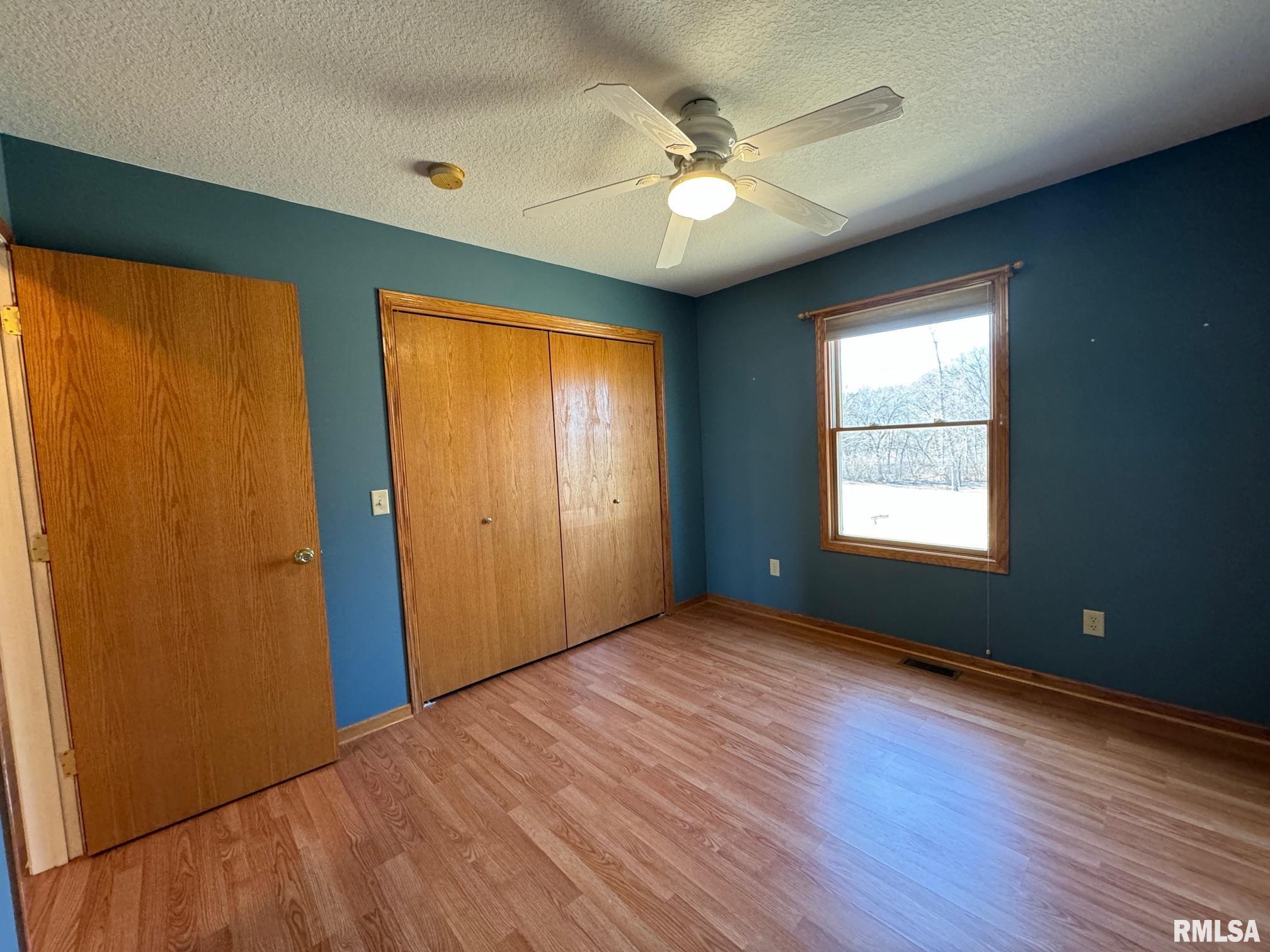5526 230th Street North, Port Byron, Illinois image 17
