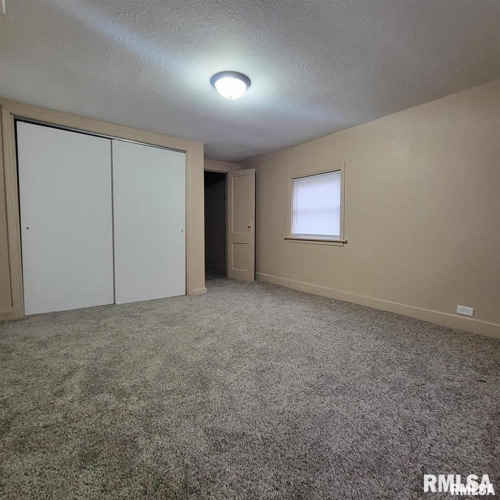 1423 S 6th Street, Pekin, Illinois image 9
