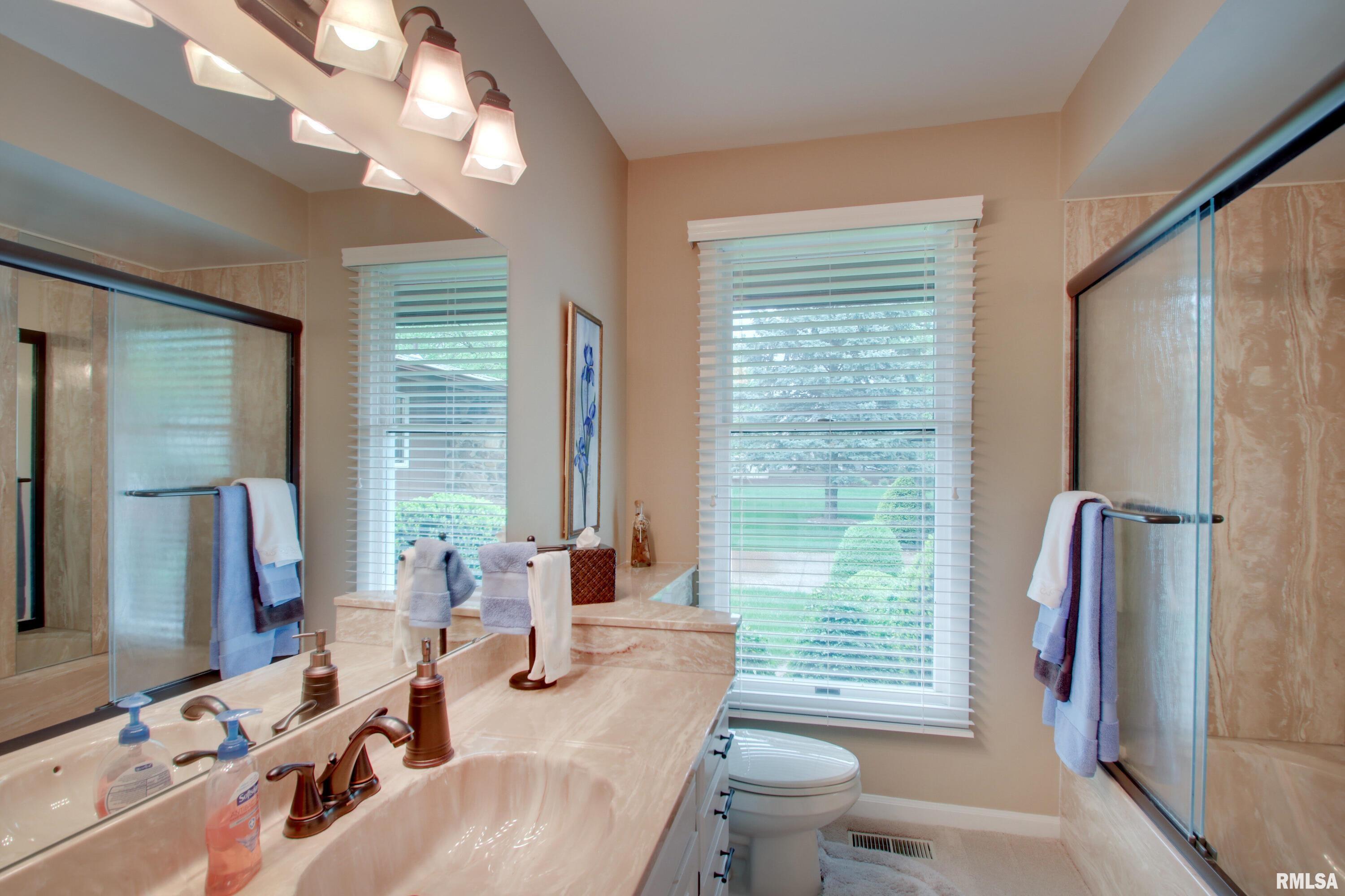 432 W Fairway Drive, Quincy, Illinois image 17