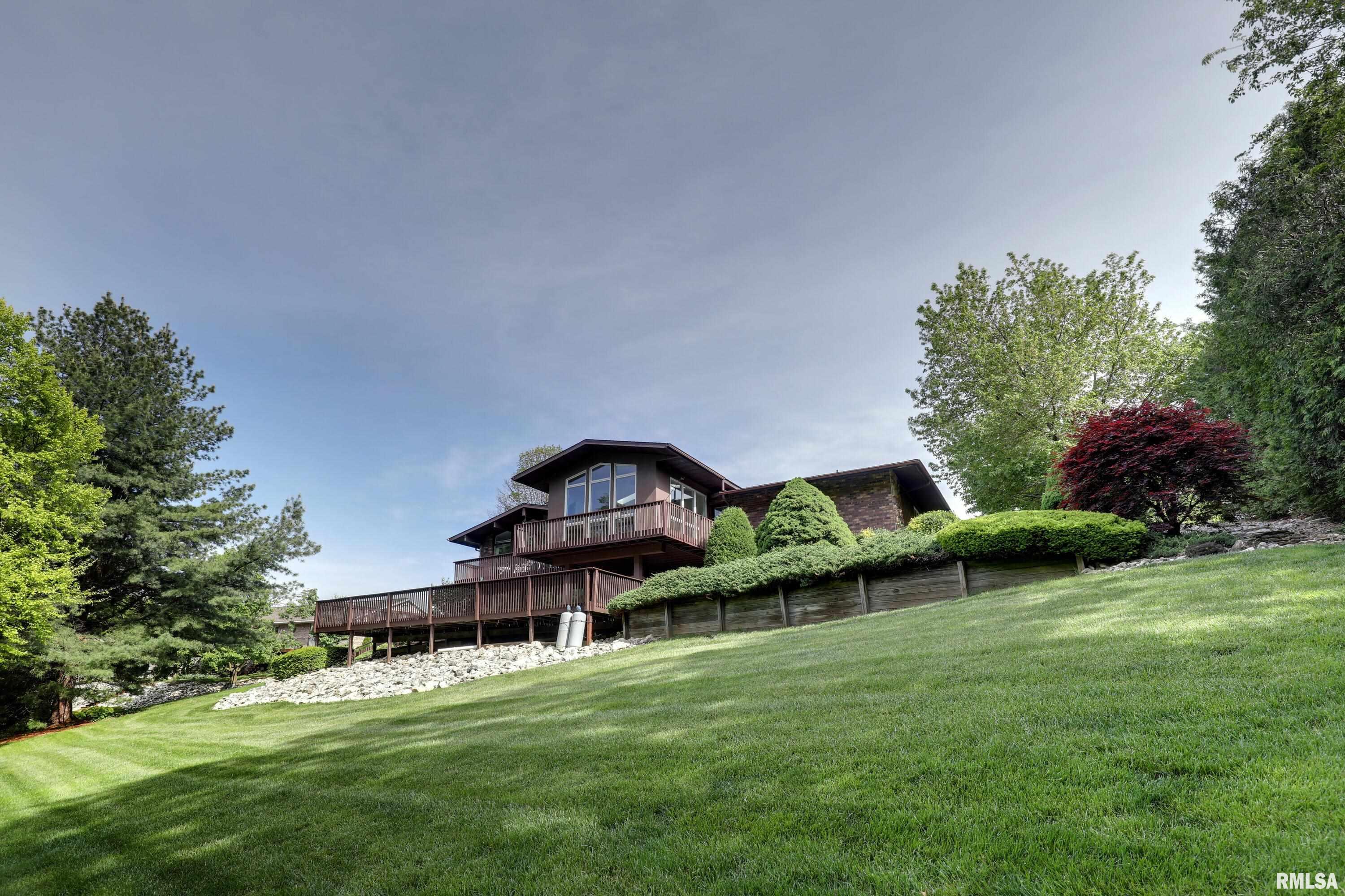 432 W Fairway Drive, Quincy, Illinois image 2