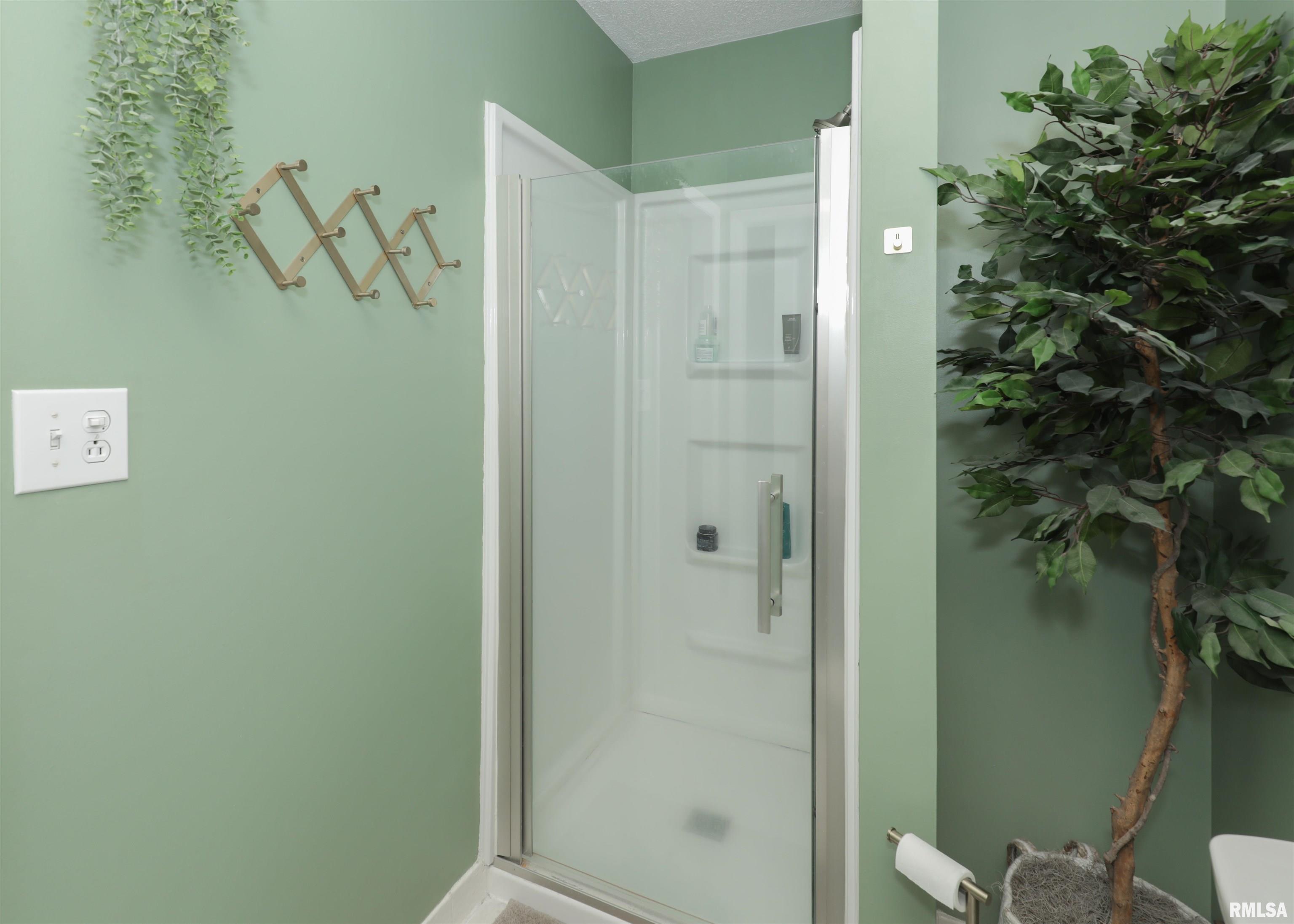 4150 E 60th Street #602, Davenport, Iowa image 17