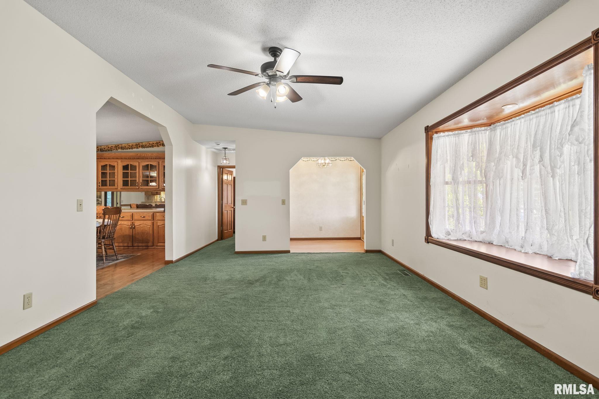 2087 N 700 East Road, Edinburg, Illinois image 12