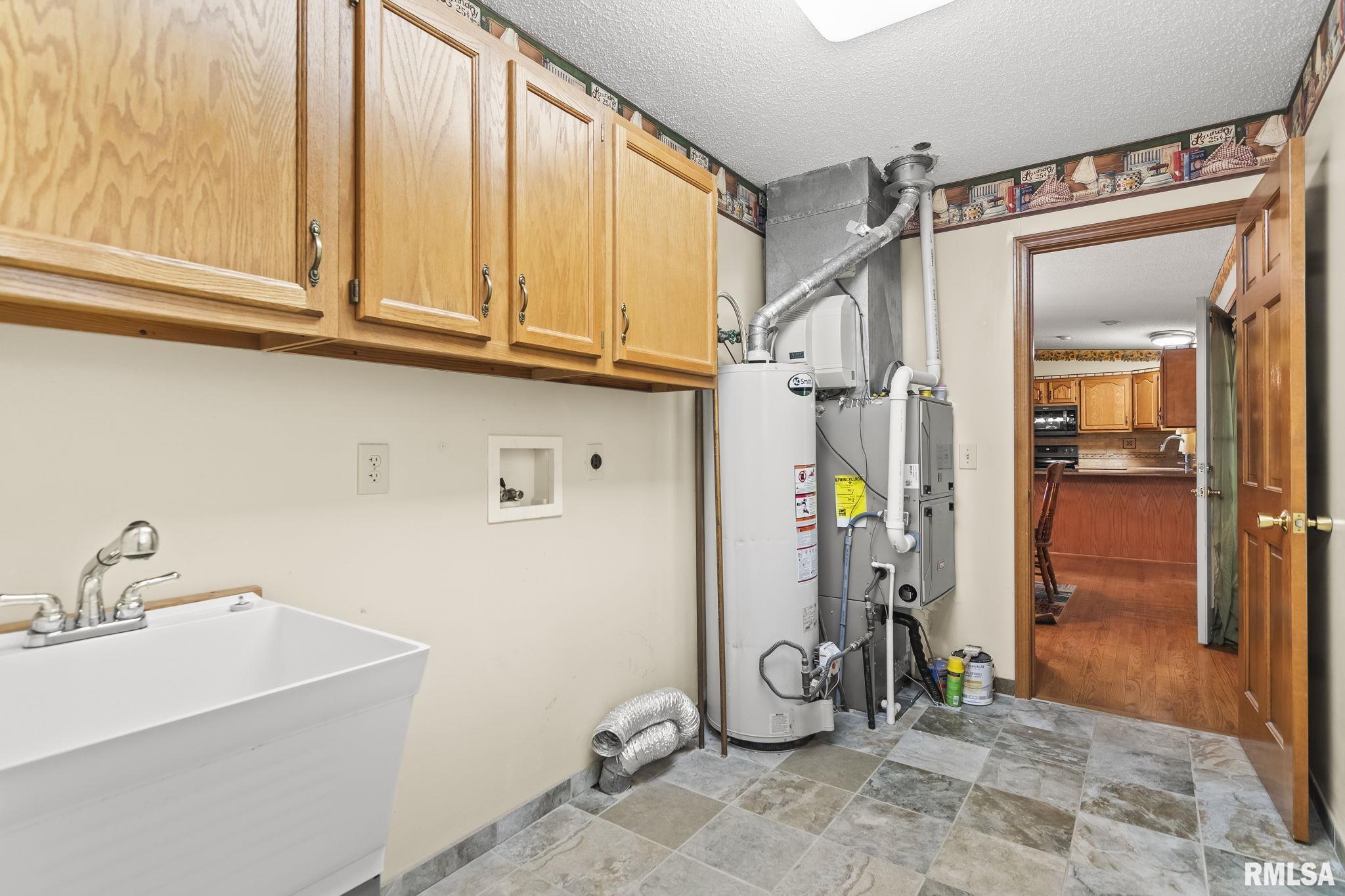 2087 N 700 East Road, Edinburg, Illinois image 35