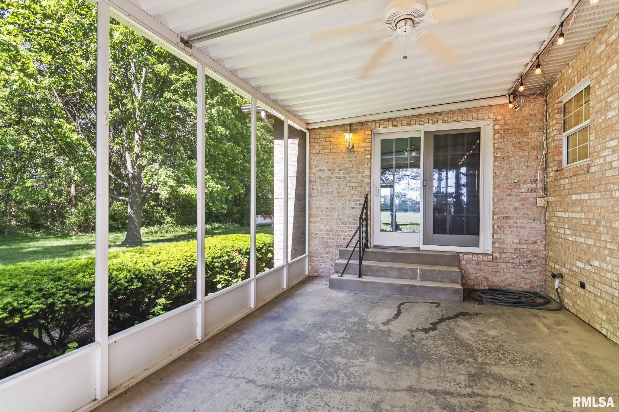 2087 N 700 East Road, Edinburg, Illinois image 38