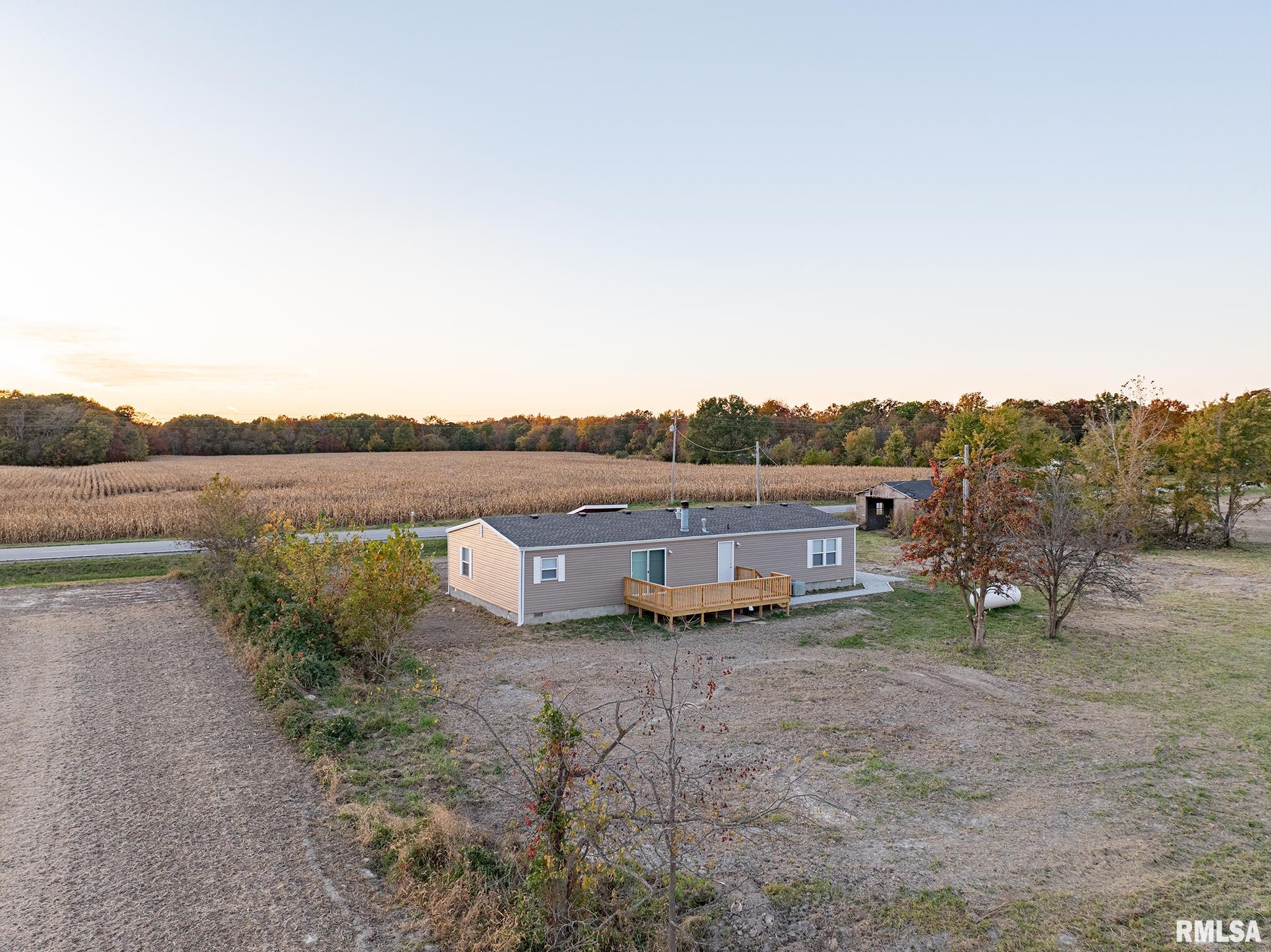 5342 Omega Road, Iuka, Illinois image 3