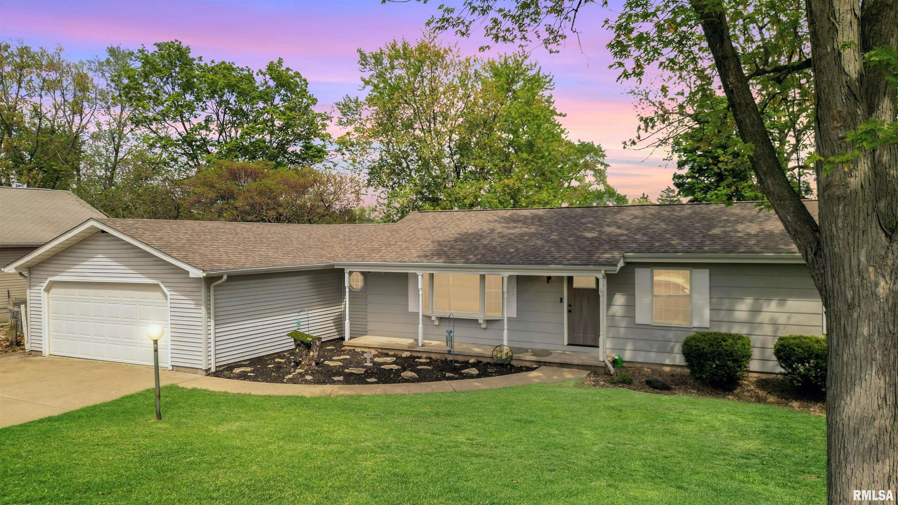 106 N 5th Street, Dunlap, Illinois image 1