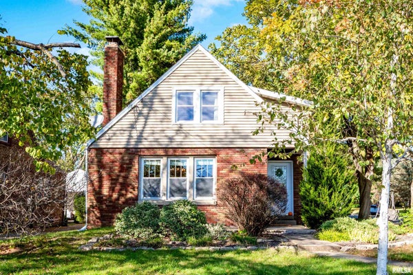 801 W FORREST HILL AVE, PEORIA, IL 61604 - Image 27bfeae1a269c19fdbb650ec9cd39b7a/2478500201