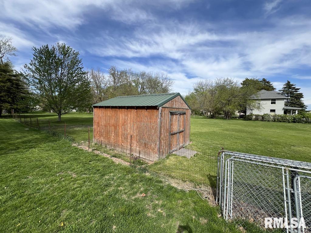 1520 E Wheeler Street, Macomb, Illinois image 4