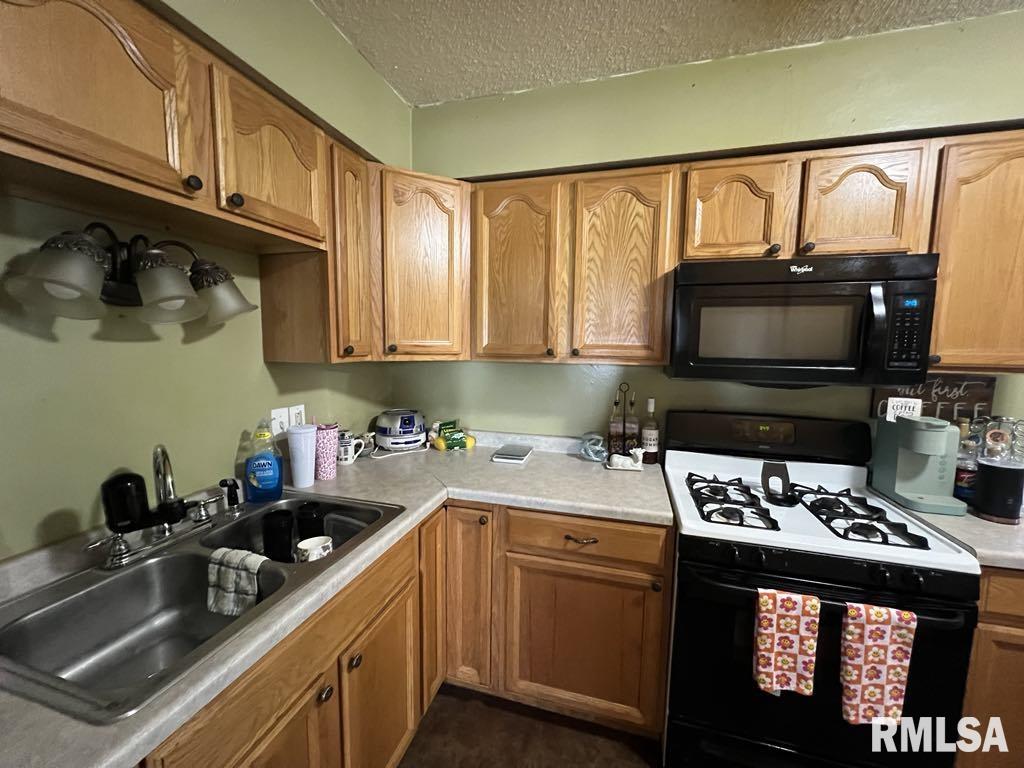 1520 E Wheeler Street, Macomb, Illinois image 12